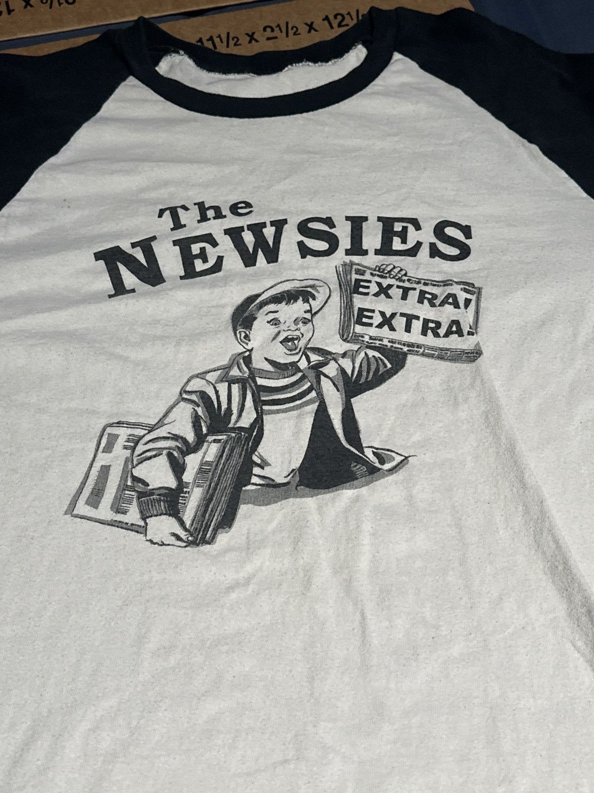 Band Tees The newsies t Size US M / EU 48-50 / 2 - 1 Thumbnail
