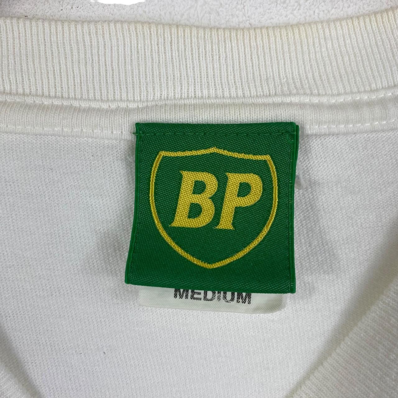 Vintage Vintage BP PETROLUB INTERNATIONAL Motor Oil Tee Shirt Top Size US M / EU 48-50 / 2 - 6 Thumbnail