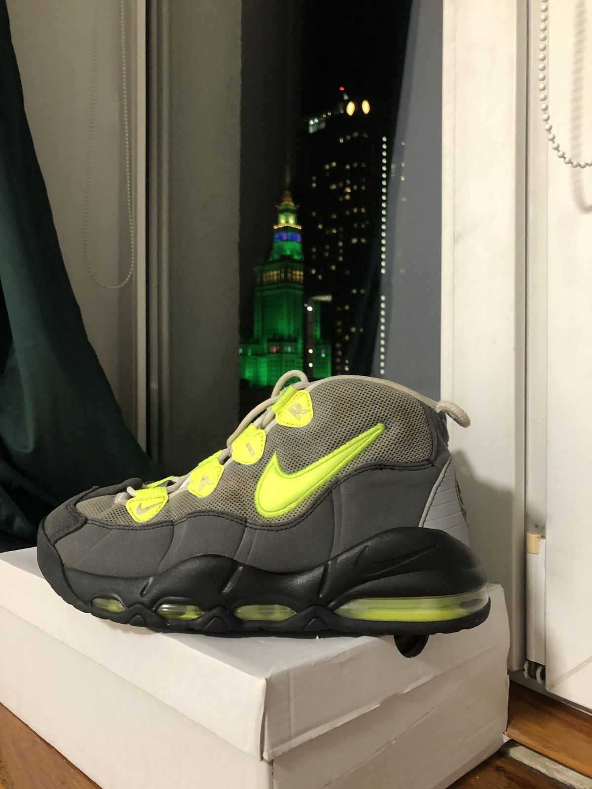 Nike Nike Air Max Uptempo 95 QS Size US 6.5 / EU 39-40 - 2 Thumbnail