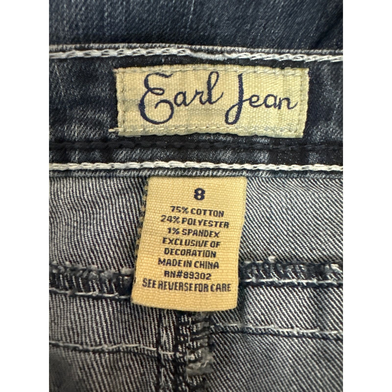 Earl Jeans Earl jeans Size 8 Bling Pockets Cuffed Capris 1 Stud Missing Size 30" / US 8 / IT 44 - 3 Thumbnail