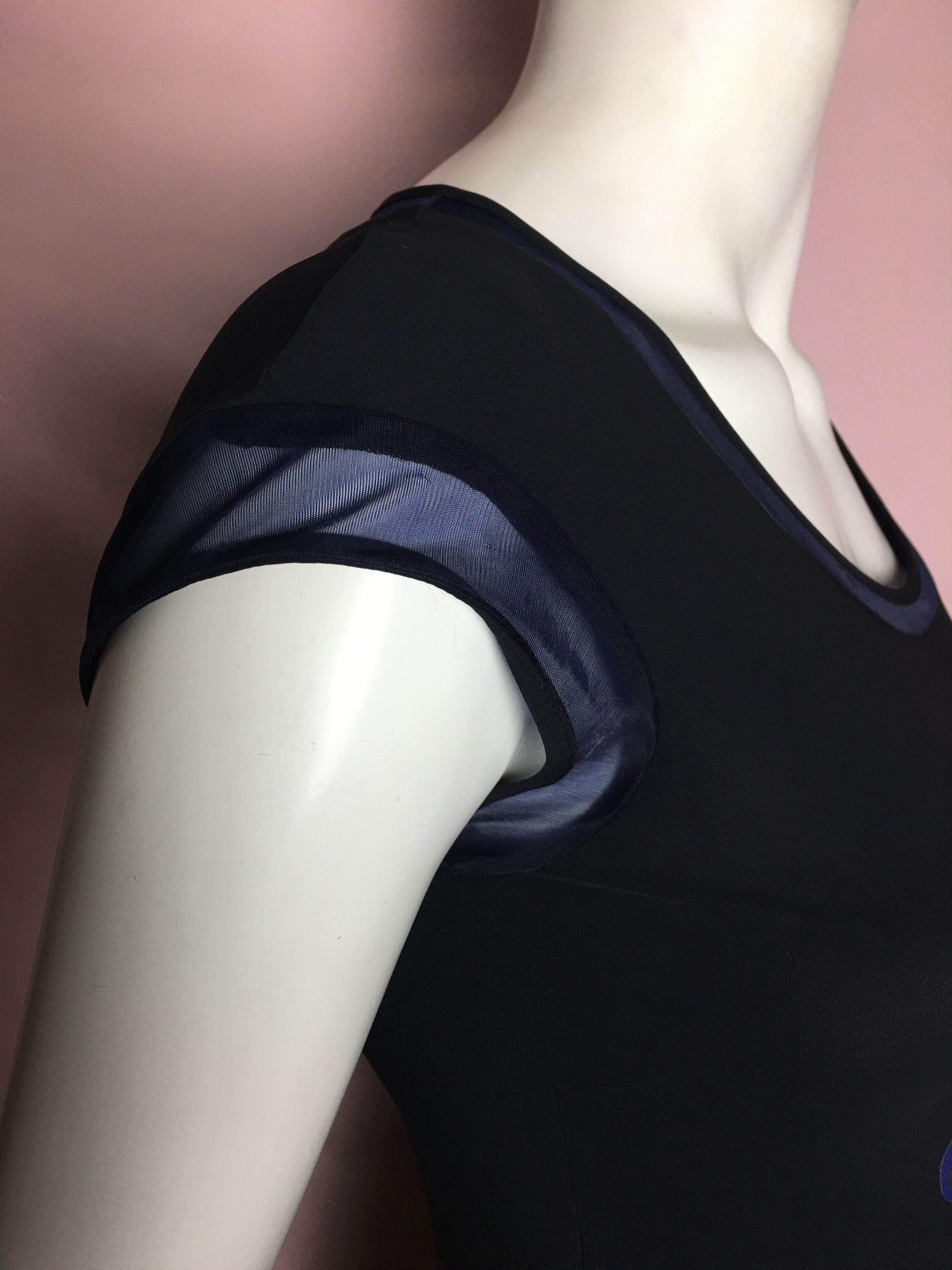 Marithe + Francois Girbaud Marithe Francois Girbaud Designer Print Black Dress Sz US 5 Size S / US 4 / IT 40 - 6 Thumbnail