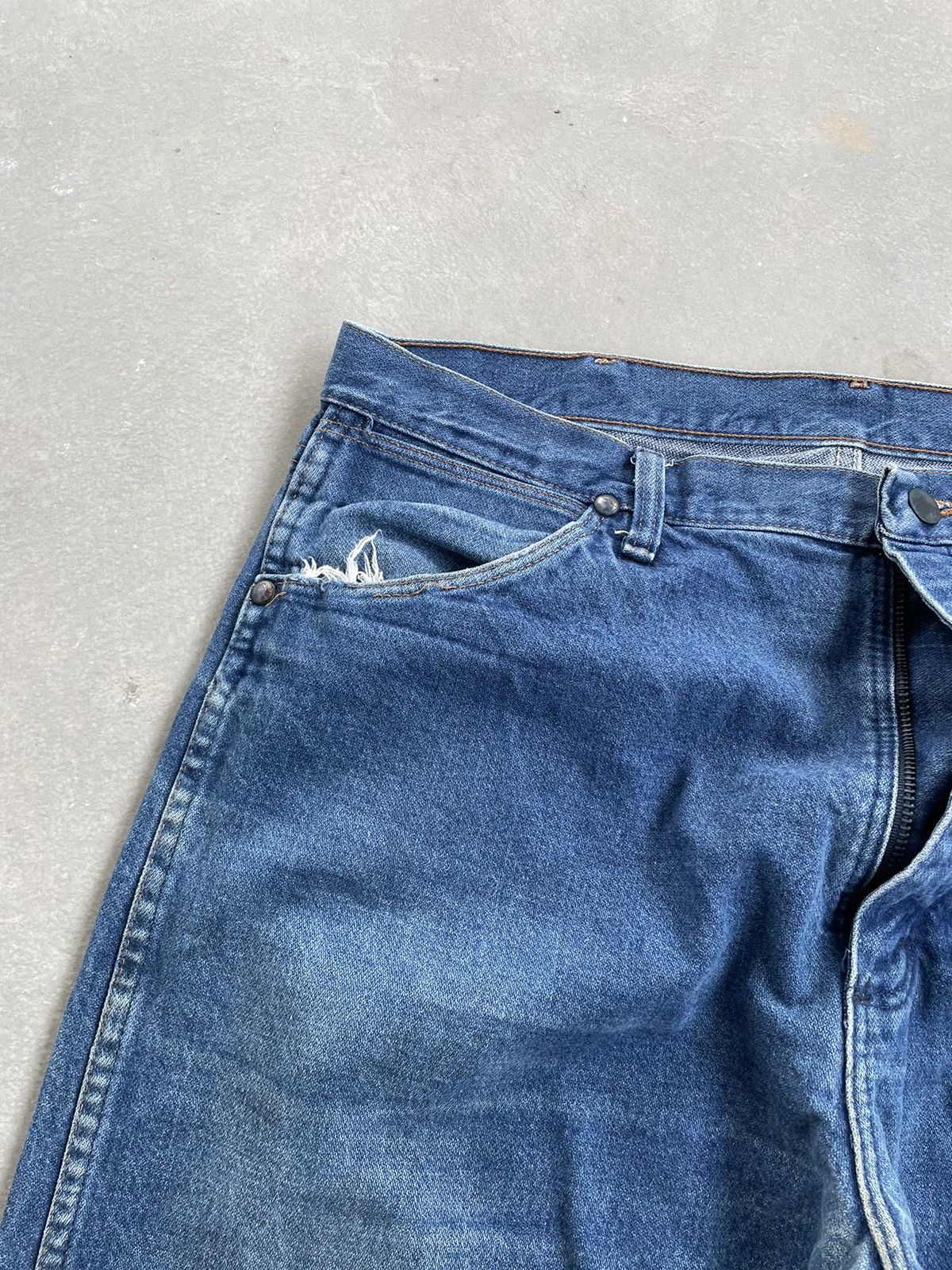 Vintage × Wrangler VINTAGE WRANGLER DISTRESSED DENIM PANT Size US 31 - 4 Thumbnail