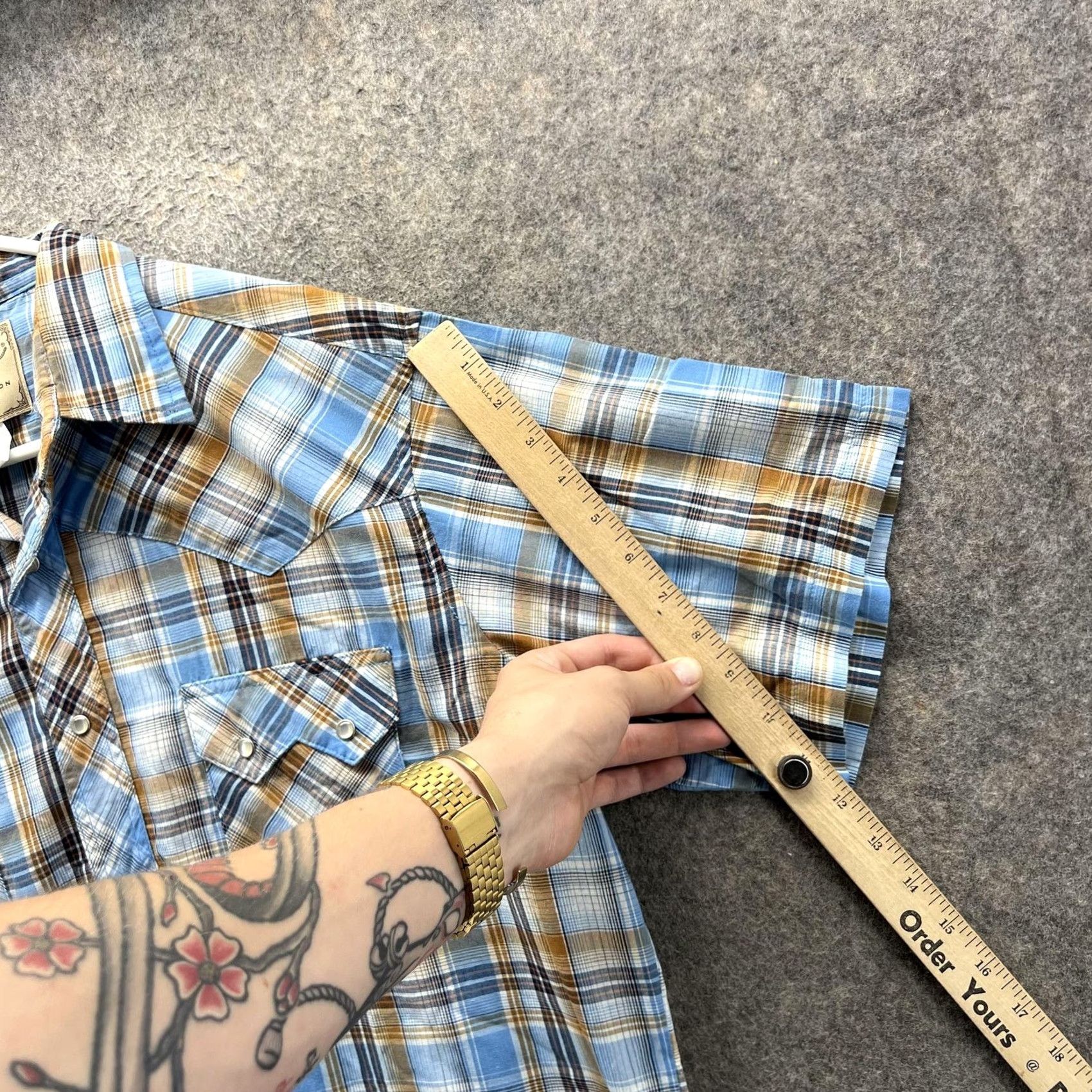 Wrangler VINTAGE Wrangler Western Shirt Mens Large Blue Brown Plaid Short Sleeve Pearl Snap Shirt Size US L / EU 52-54 / 3 - 4 Thumbnail