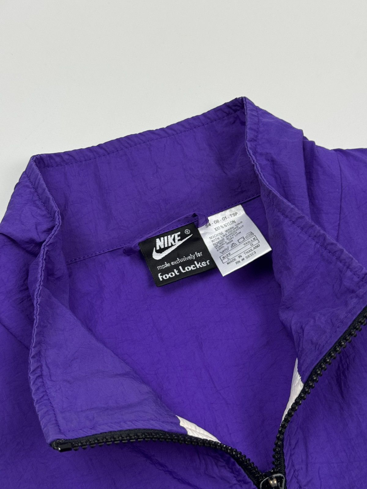 Nike 1990’s Vintage Nike Foot Locker Track Nylon Jacket Size US L / EU 52-54 / 3 - 12 Thumbnail