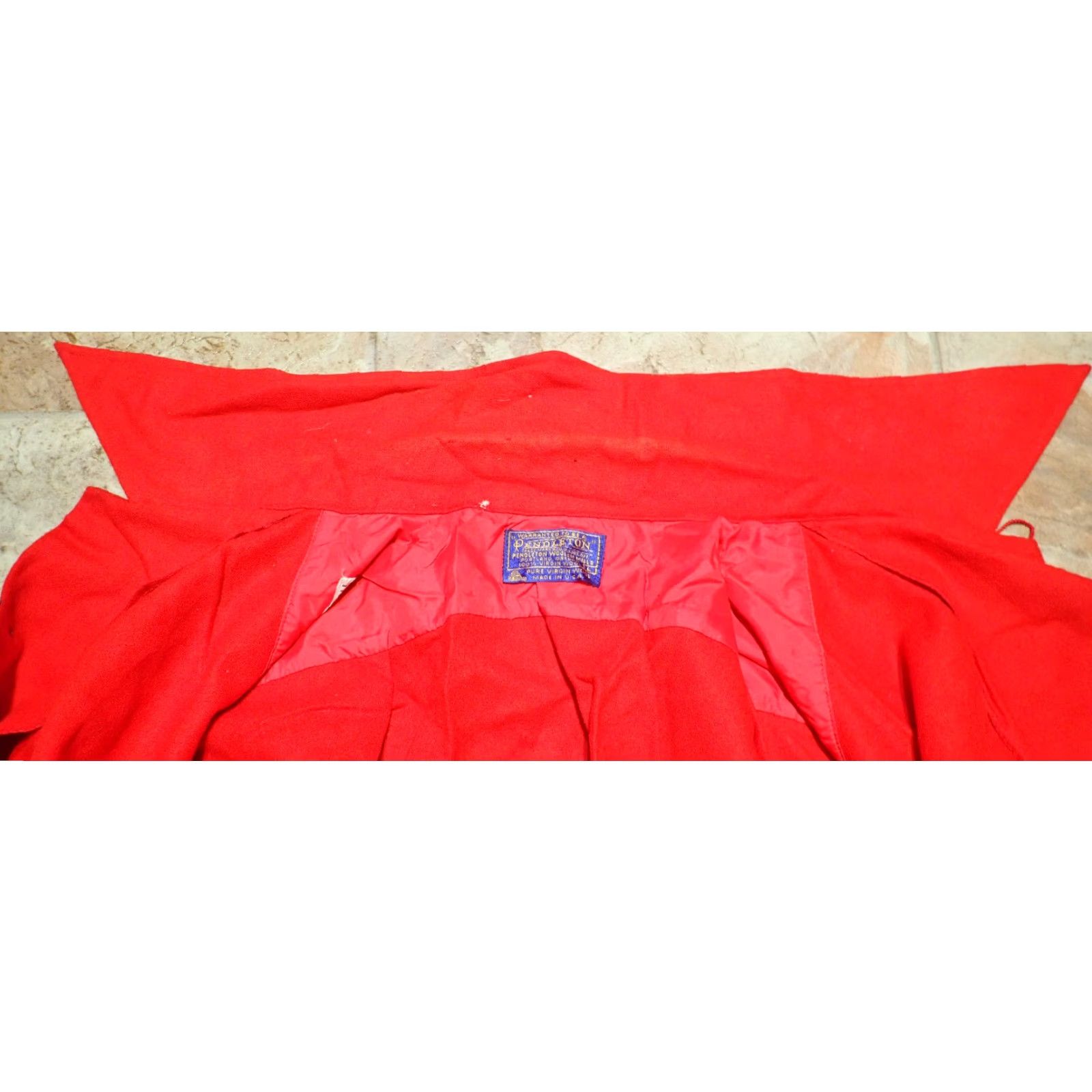 Pendleton Pendleton Vintage Loop Collar Shirt Men's Large Solid Red 100% Virgin Wool USA Classic Mad Man Fashion Size US L / EU 52-54 / 3 - 4 Thumbnail