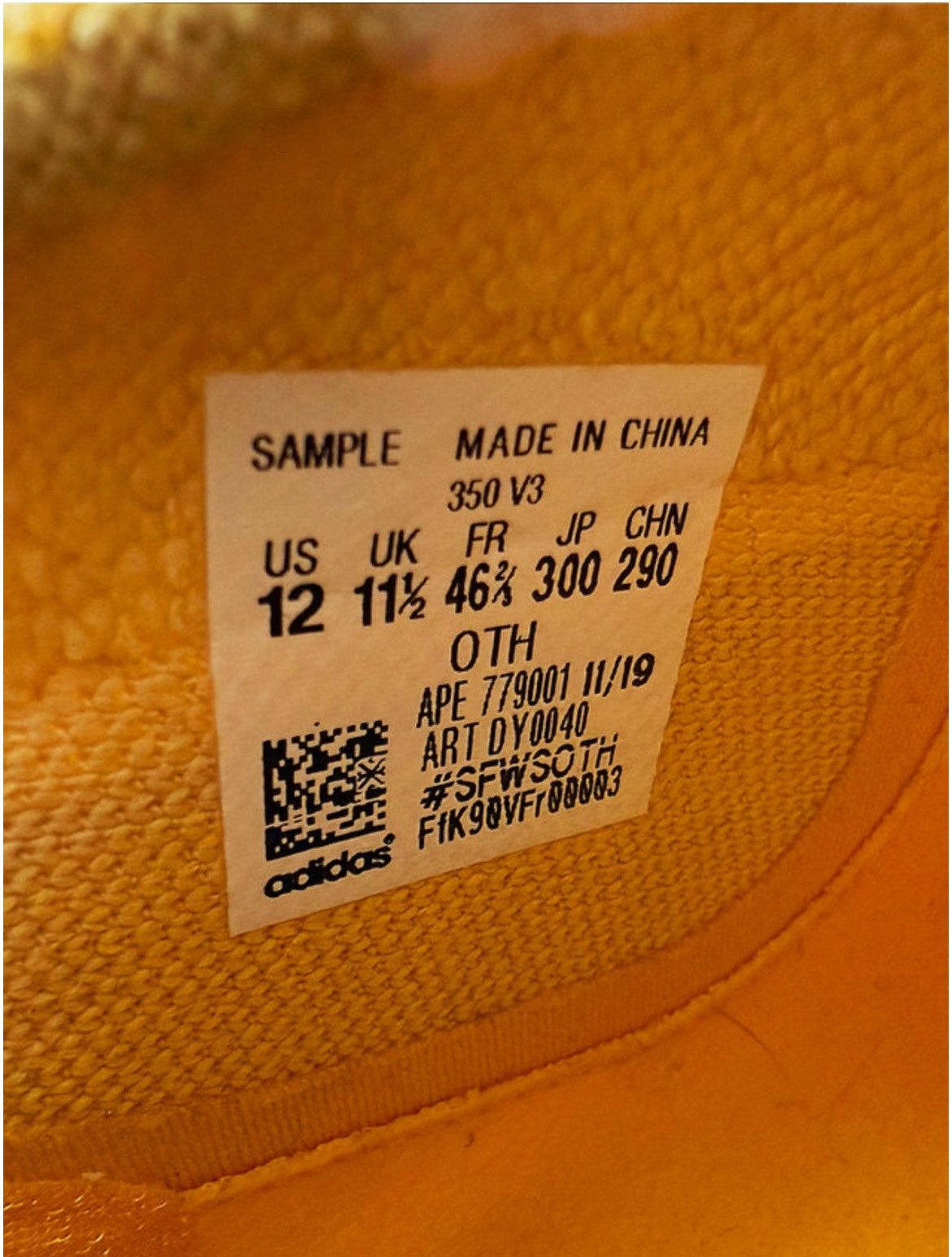 Yeezy SS20 Yeezy SAMPLE 350 V3 Yellow Sulfur Knit Runner Sneakers Size US 12 / EU 45 - 8 Thumbnail