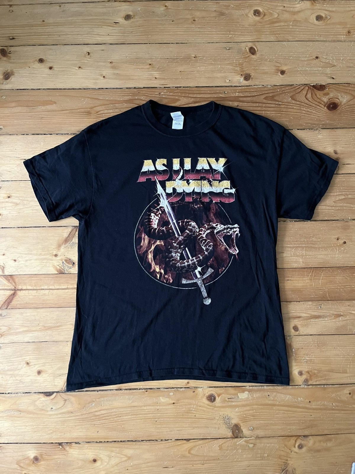 Band Tees × Gildan × Vintage As I Lay Dying 2019 “Shaped By Fire” Tour T-Shirt – Size L Size US L / EU 52-54 / 3 - 1 Thumbnail