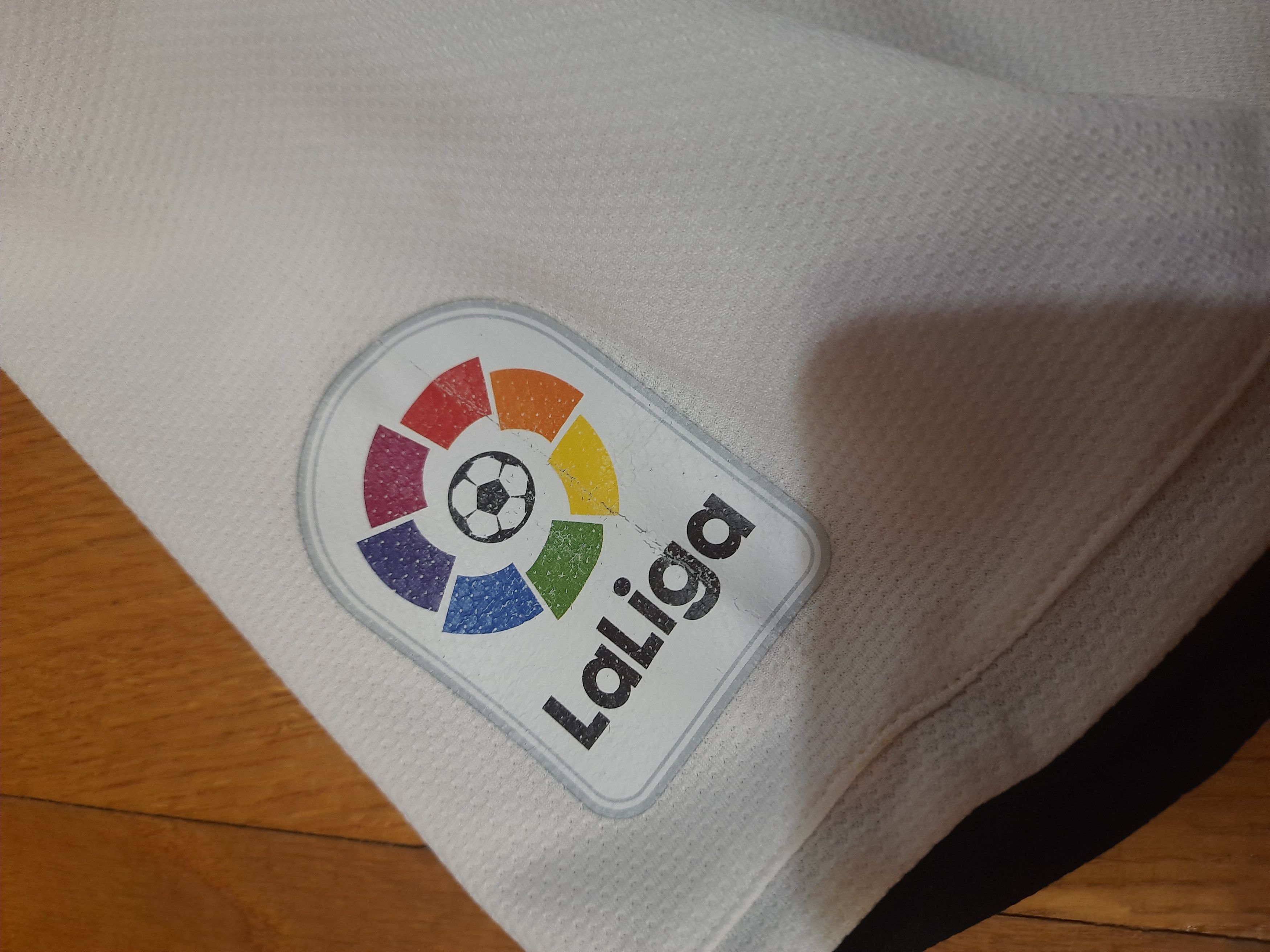 Other Real Madrid 2017 season Y2k Football Soccer Jersey Size US L / EU 52-54 / 3 - 5 Thumbnail