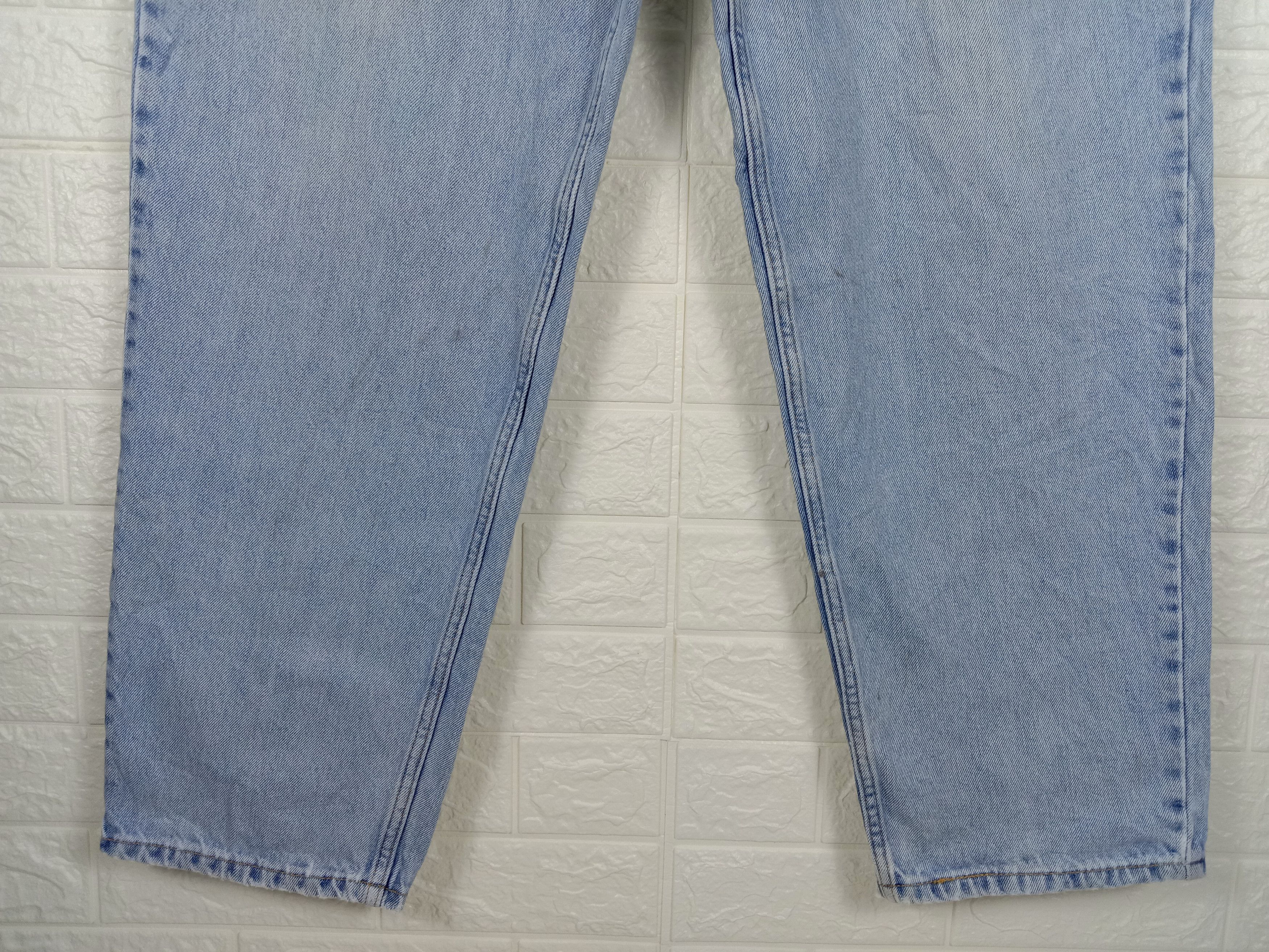 Levi's Vintage Levi's 560 Jeans Light Wash Comfort Fit Denim Size US 38 / EU 54 - 4 Thumbnail