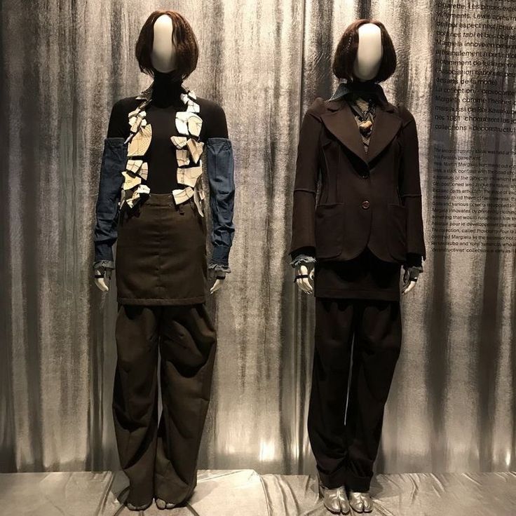 Alexander McQueen Alexander McQueen AW98 Skirt-Pants Pinstripe Joan Trousers Size 32" / US 10 / IT 46 - 11 Thumbnail