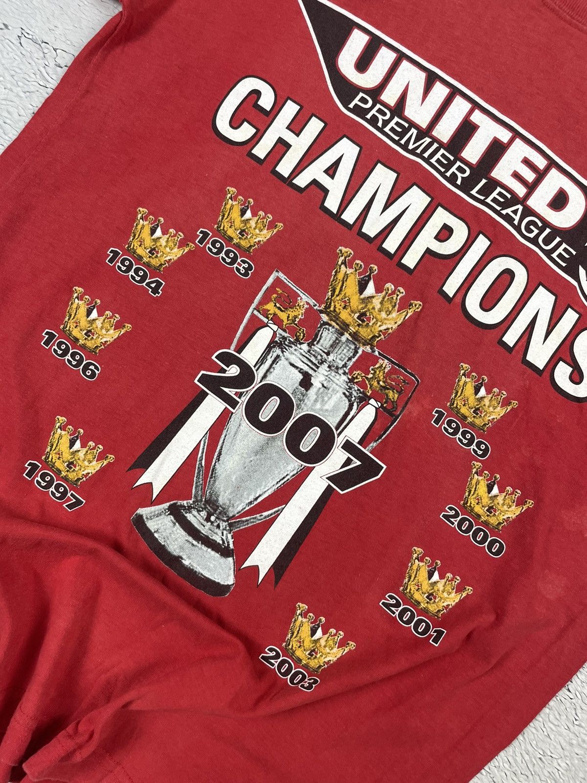 Vintage Vintage Manchester United Champions 2007 Red Tee Merchandise Size US S / EU 44-46 / 1 - 4 Thumbnail