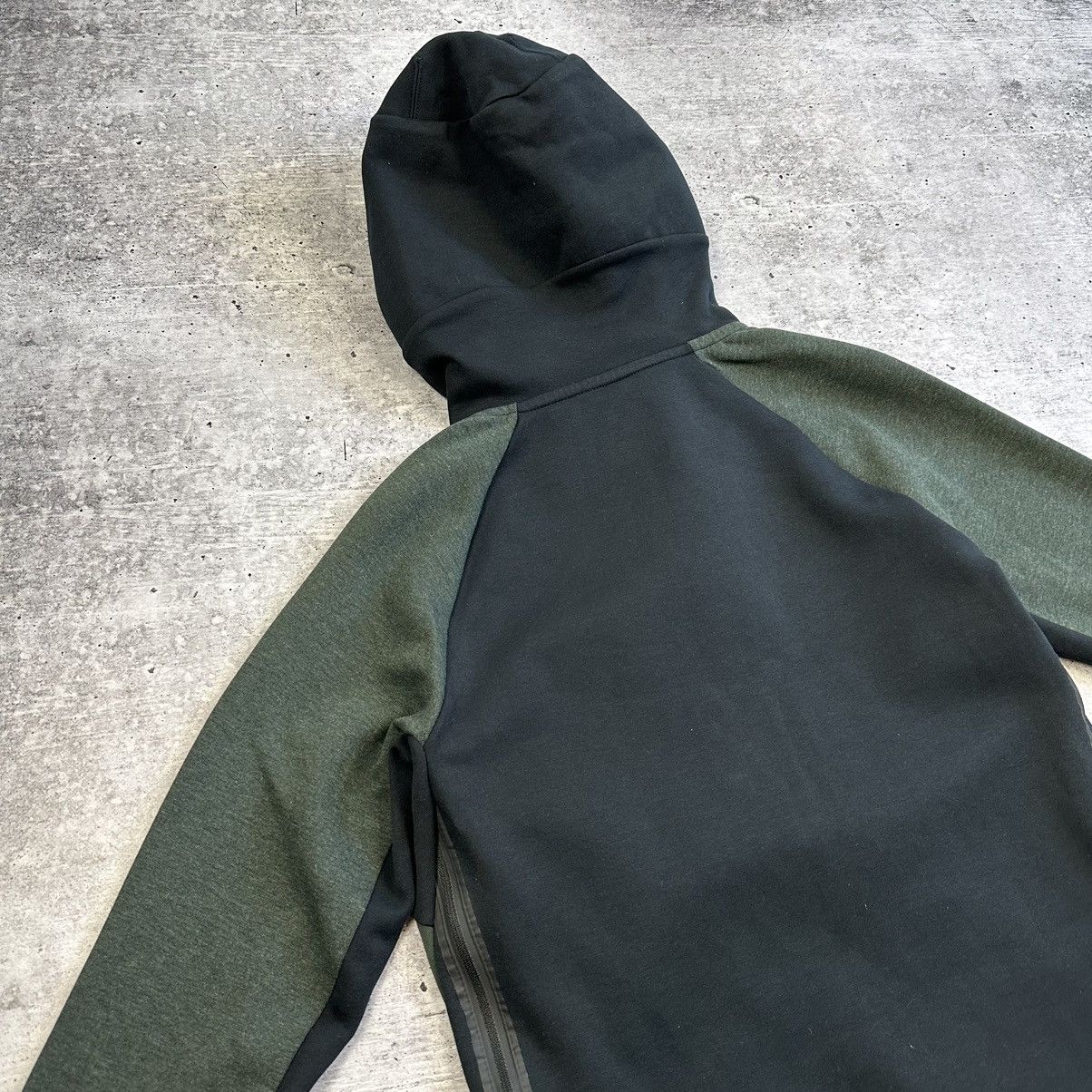 Japanese Brand × Nike Nike Tech Fleece Green Air Max Track Top Hoody Hoodie Size S Size US S / EU 44-46 / 1 - 10 Thumbnail