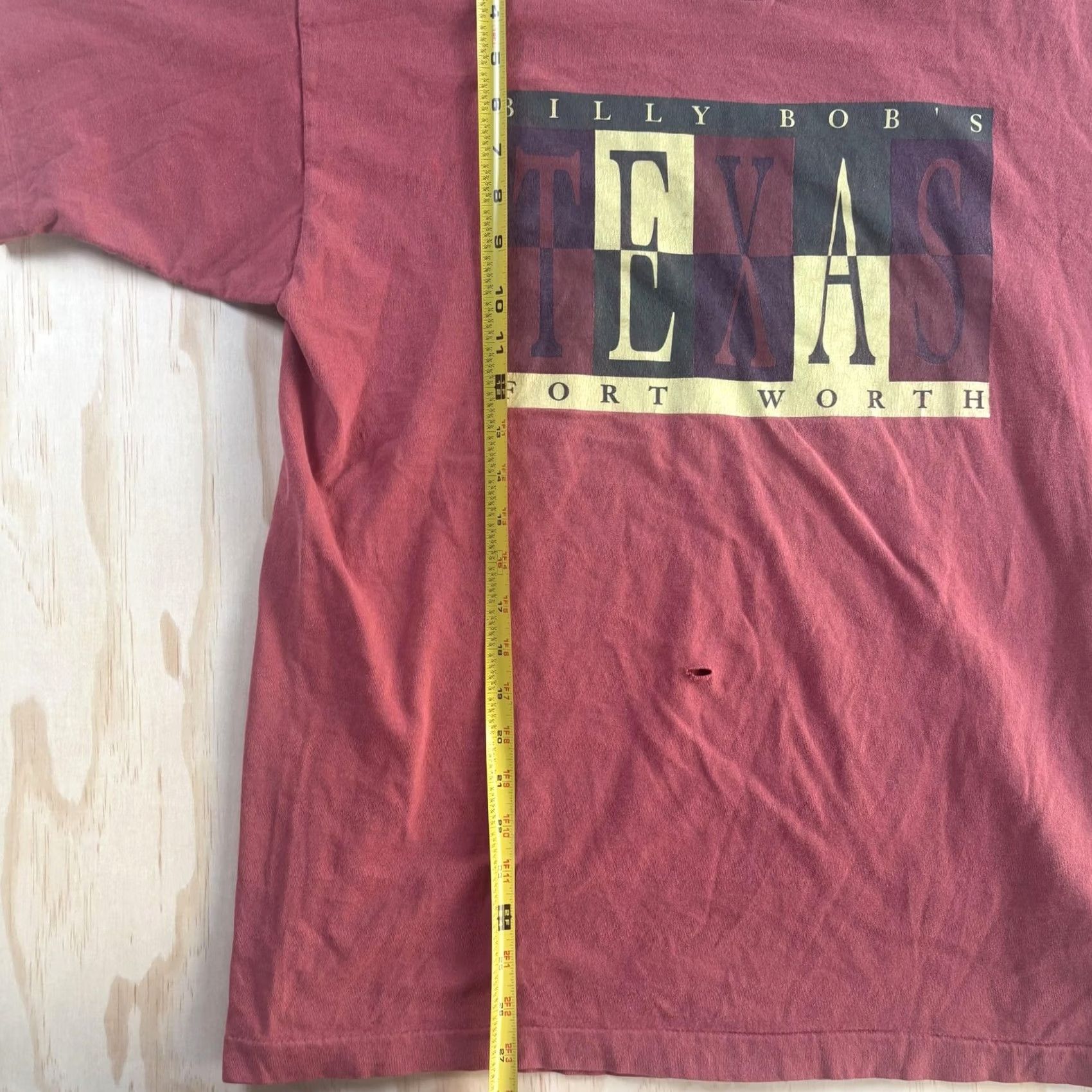 Fruit Of The Loom VINTAGE Billy Bob's Texas Fort Worth Shirt Mens XL Red Graphic Tee T-Shirt USA Size US XL / EU 56 / 4 - 3 Thumbnail