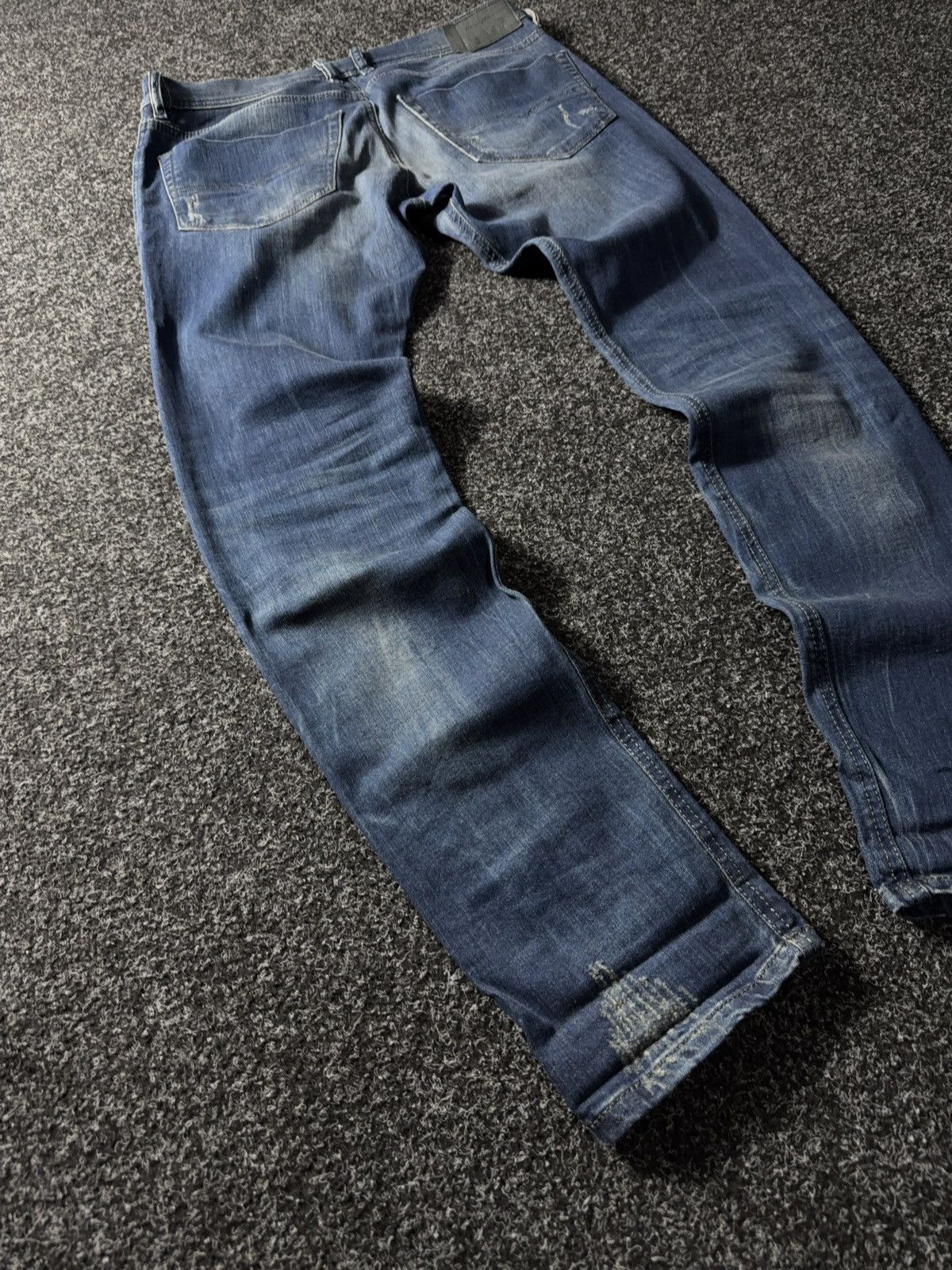 Distressed 2000s Diesel denim pants jeans y2k style