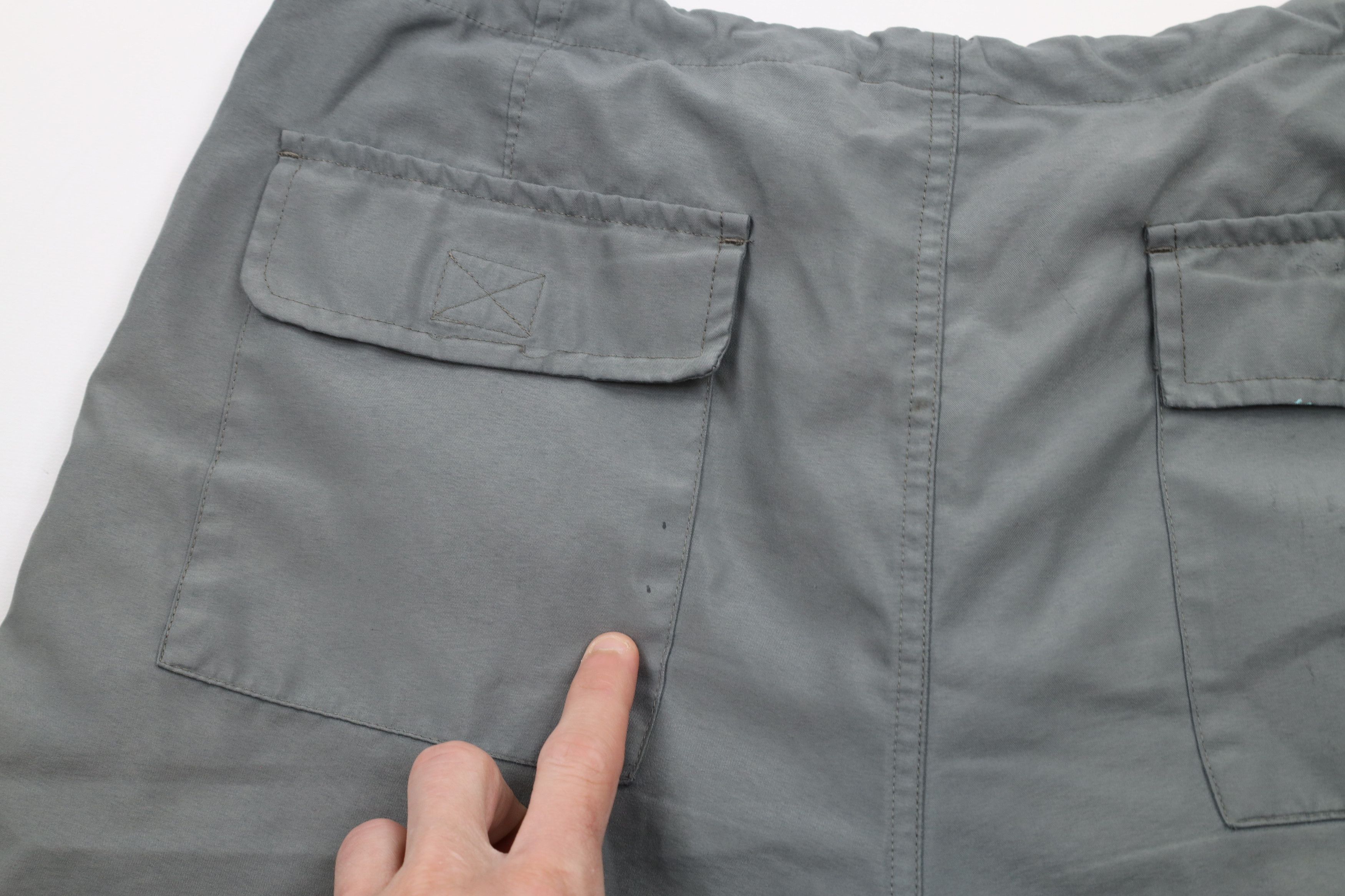 Gap × Vintage Vintage Gap Baggy Fit Microfiber Shorts Gray Polyester Size US 32 / EU 48 - 13 Thumbnail