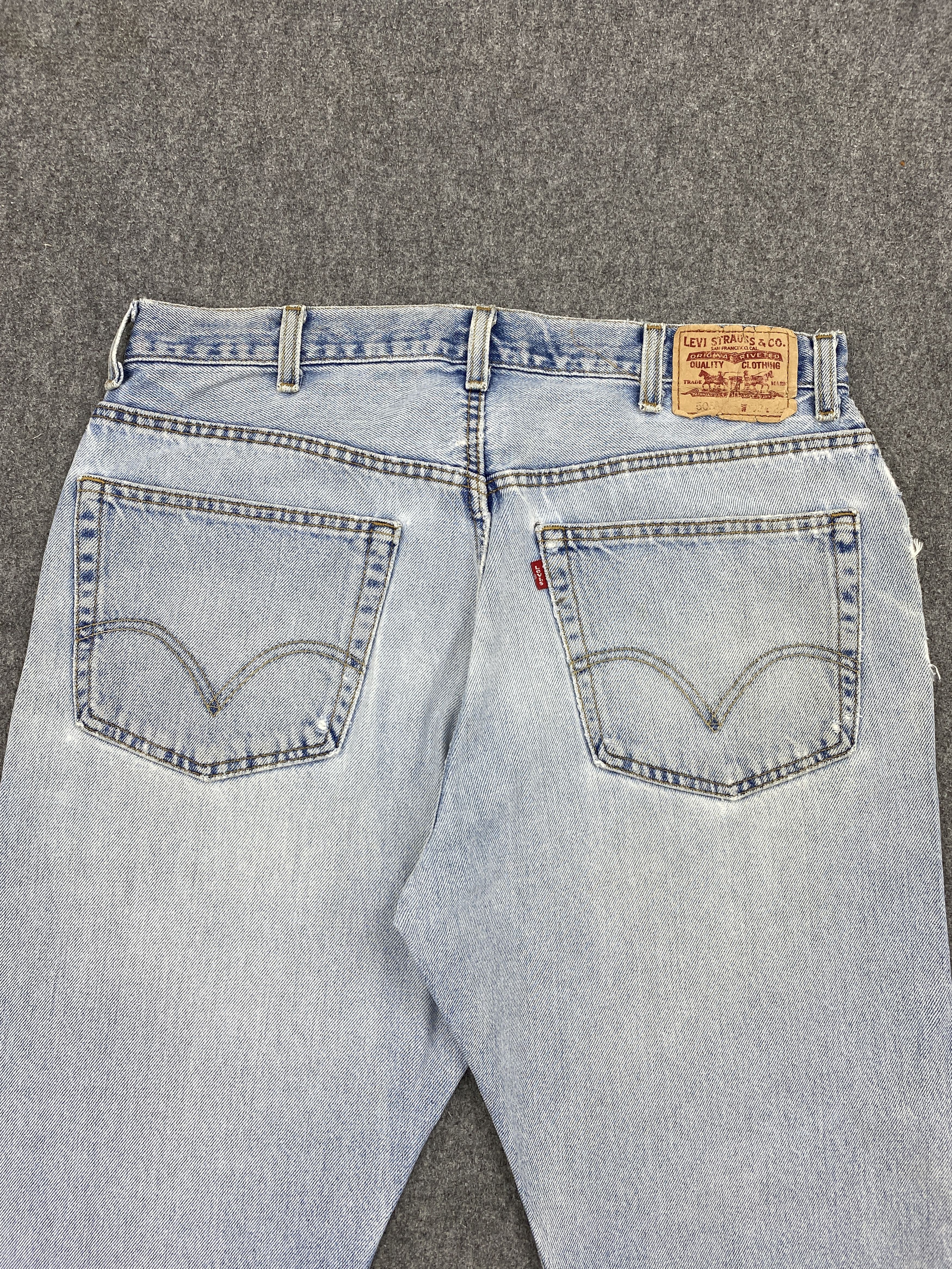 Levi's Vintage Levis 505 Distressed Light Blue Jeans DP2611 Size US 36 / EU 52 - 4 Thumbnail