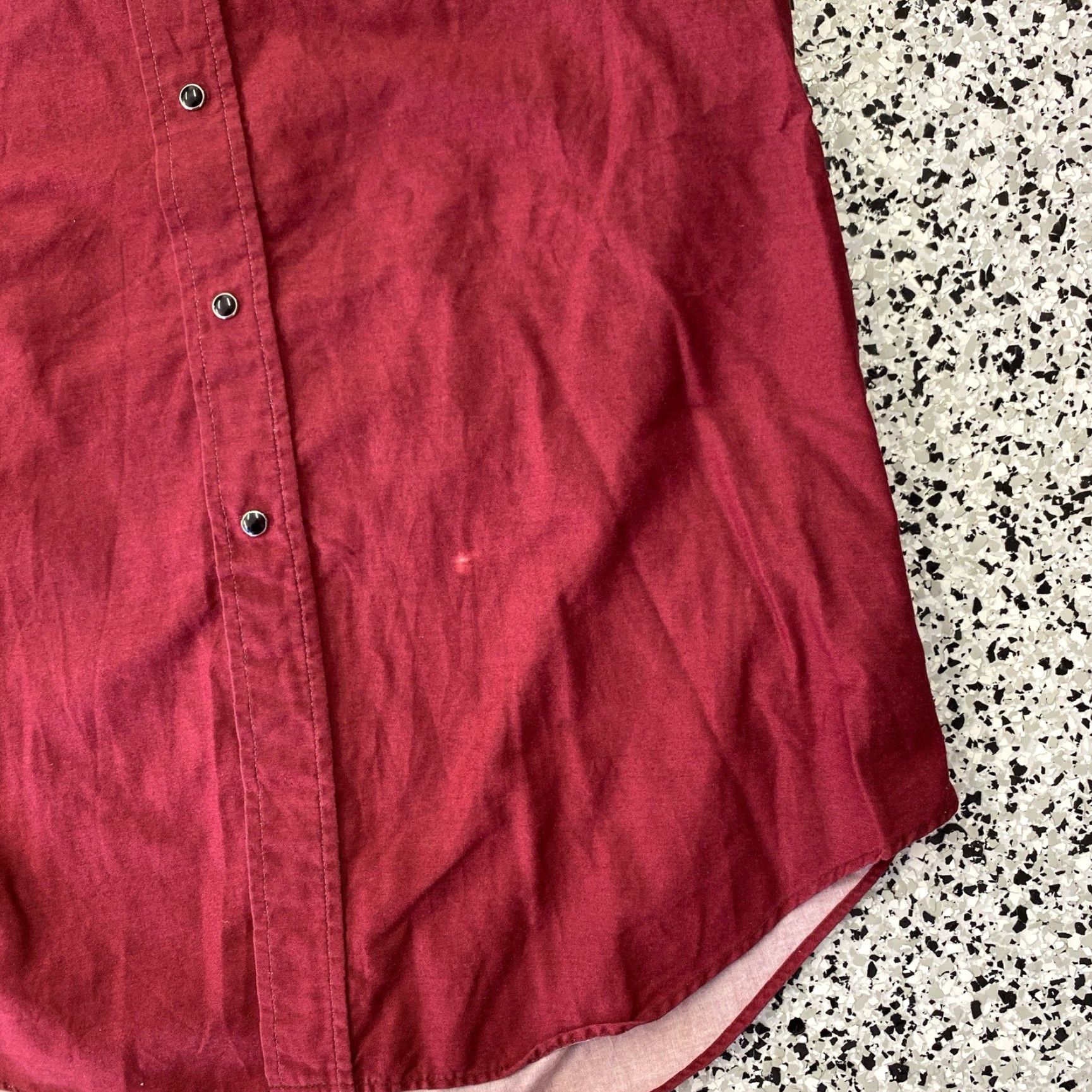 Vintage VINTAGE Old El Paso Shirt Works Western Button-Down Long Sleeve Red White Pearl Snap L Mens Shirt Button-Up Cowboys Western Retro USA Mens Size US L / EU 52-54 / 3 - 4 Thumbnail