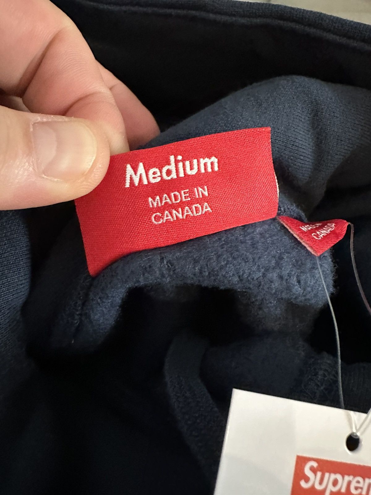 Supreme × Swarovski Supreme x Swarovski Motion Hooded NAVY Size M Size US M / EU 48-50 / 2 - 11 Thumbnail