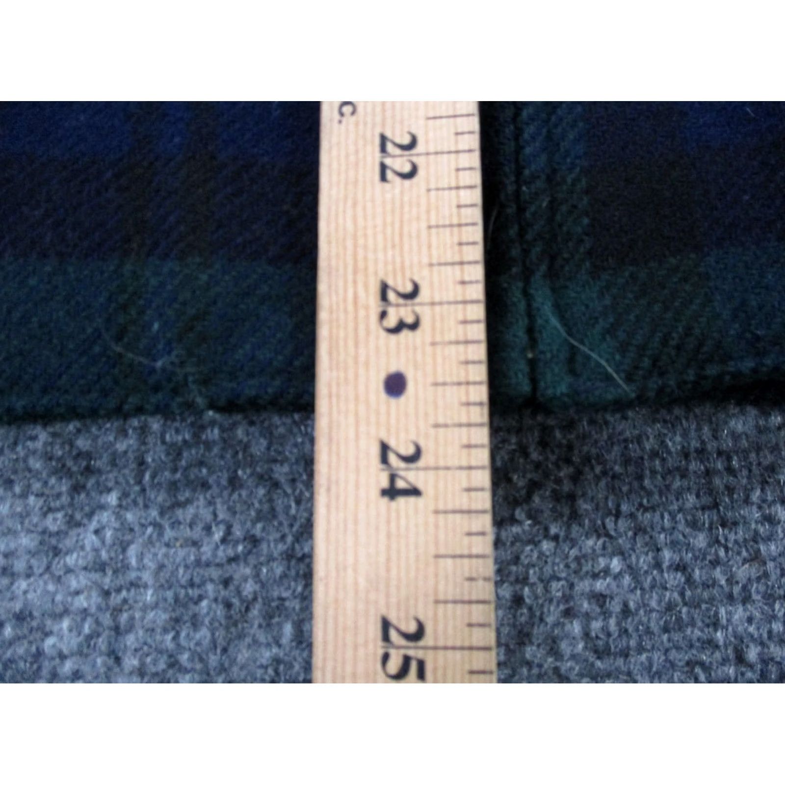 Pendleton Pendleton Jacket Men XL Wool Blackwatch Plaid USA Made Wool Lining Pockets Full Zip Vintage–Outdoor Windbreaker Mens Size US XL / EU 56 / 4 - 4 Thumbnail