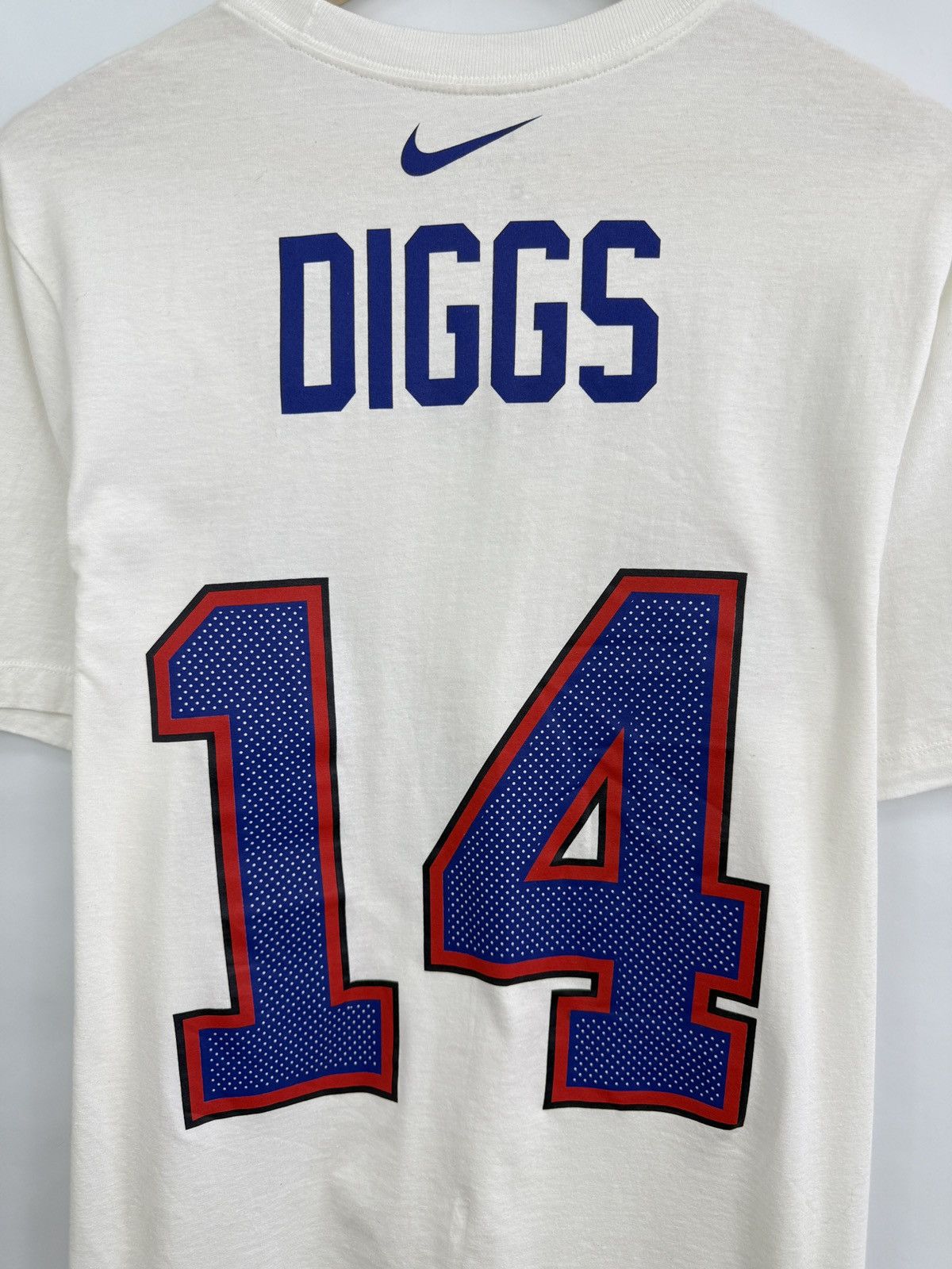Nike 🏈🇺🇸 Nike Stefon Diggs Buffalo Bills #14 NFL Football T-Shirt Size US M / EU 48-50 / 2 - 6 Thumbnail