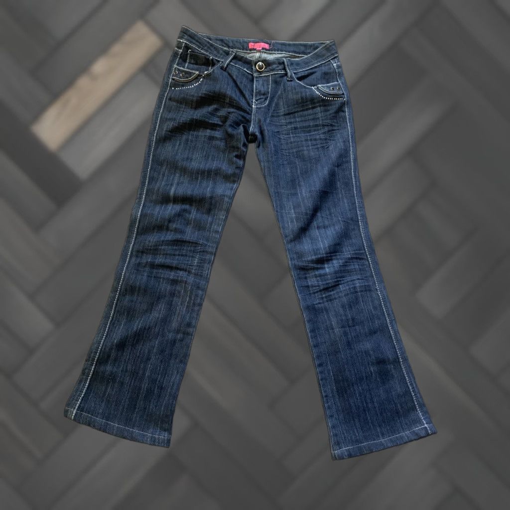 Vintage 2xtremz Jeans Women Size 30 Blue Denim Slim Skinny Regular 28in 32in Inseam/ Rise Low Light Wash Size 30" / US 8 / IT 44 - 1 Thumbnail