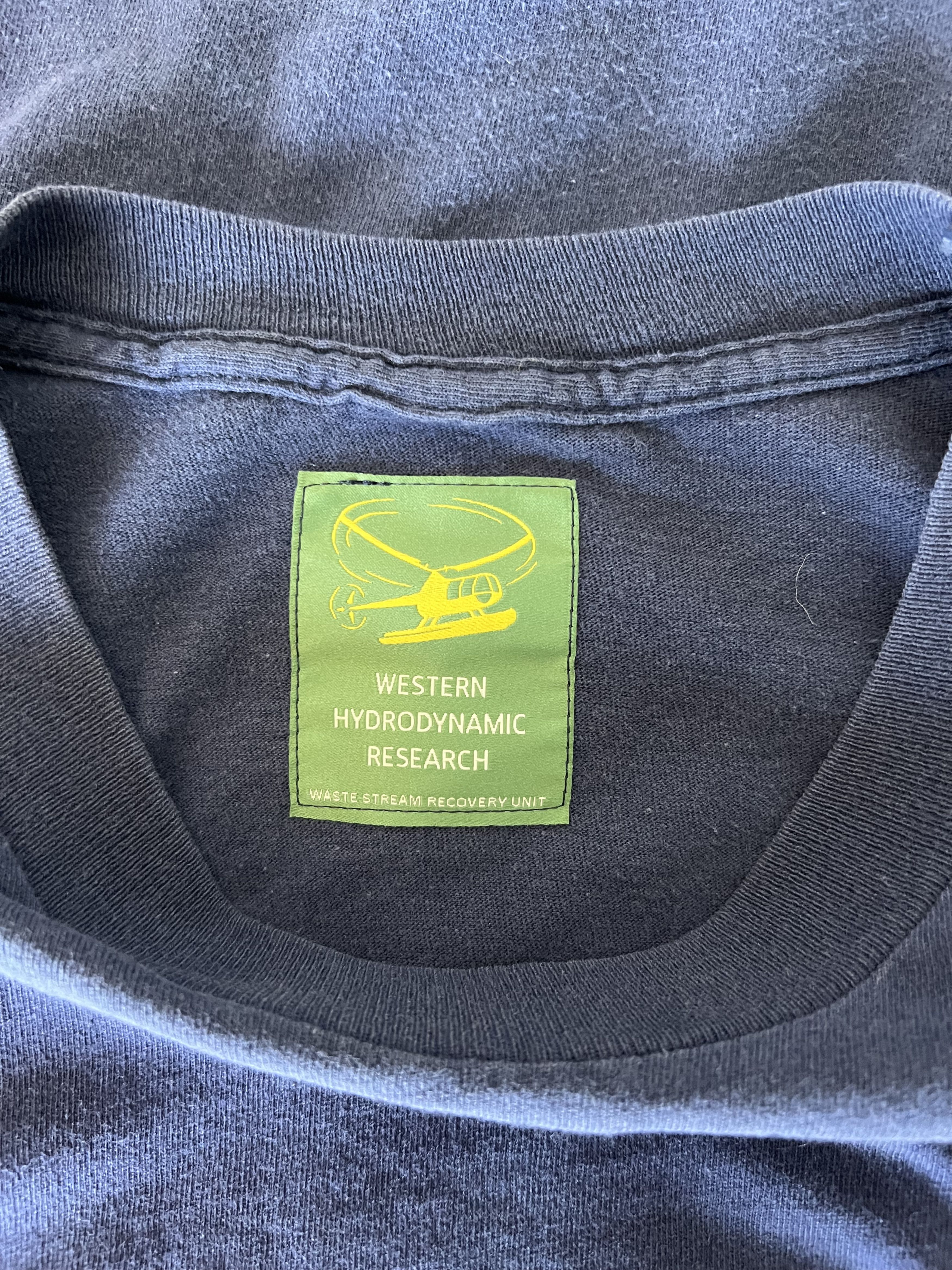 Western Hydrodynamic Research Western Hydrodynamic Research Ghost Pocket Tee in Navy Size US M / EU 48-50 / 2 - 7 Thumbnail