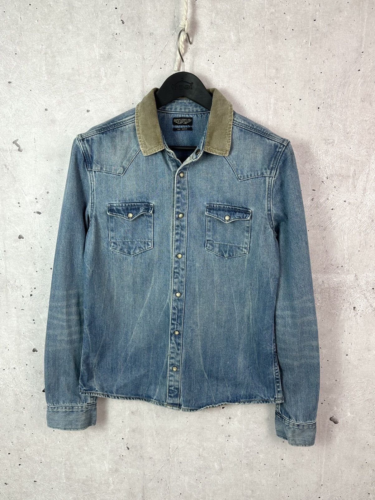 Allsaints AllSaints Bedford Blue Washed Cotton Long Sleeve Denim Shirt Size US M / EU 48-50 / 2 - 1 Thumbnail