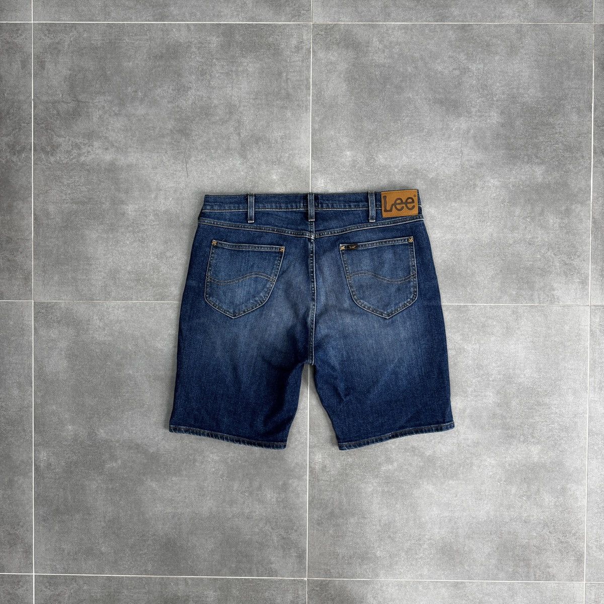 Lee Lee Rider Denim Jean Men Shorts Size W36 Size US 36 / EU 52 - 14 Thumbnail