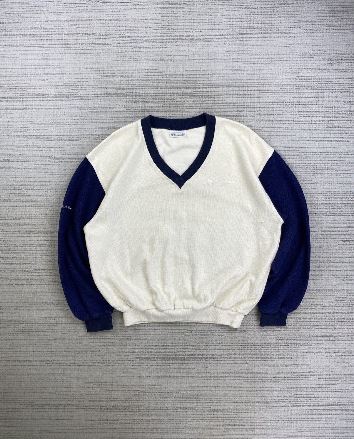 Sergio Tacchini Vintage 90s Sergio Tacchine V-Neck Longsleeve Sweatshirt Size US L / EU 52-54 / 3 - 1 Thumbnail