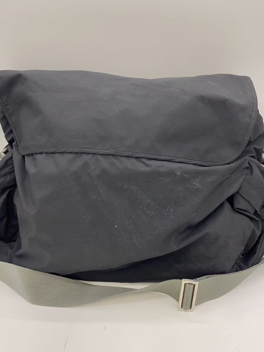 Prada Double Clasp Nylon Shoulder Bag Size ONE SIZE - 3 Thumbnail