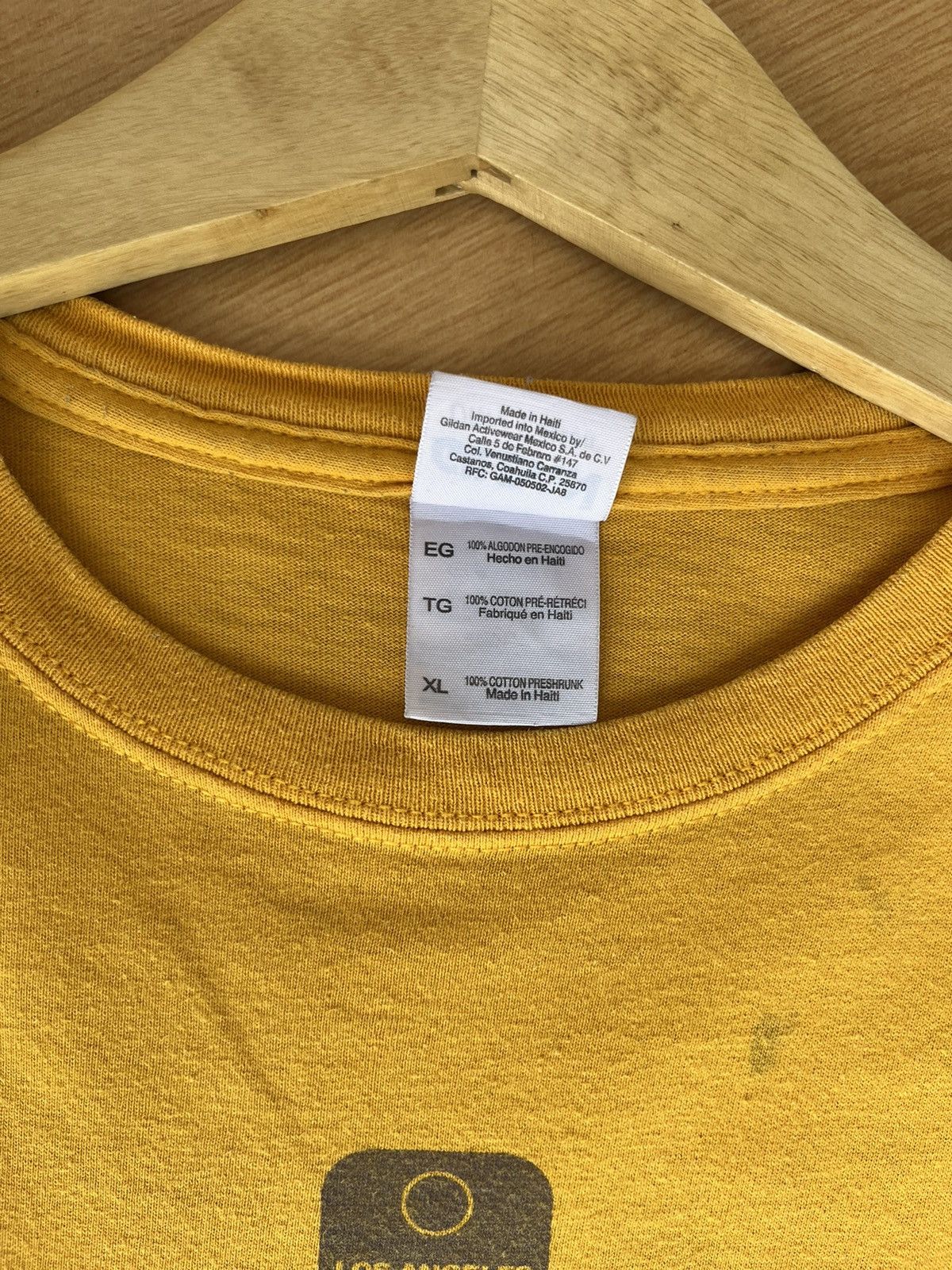 NBA × Vintage 90’s LA Lakers Season Pass Ticket Tees (Old Logo) Size US XL / EU 56 / 4 - 5 Thumbnail