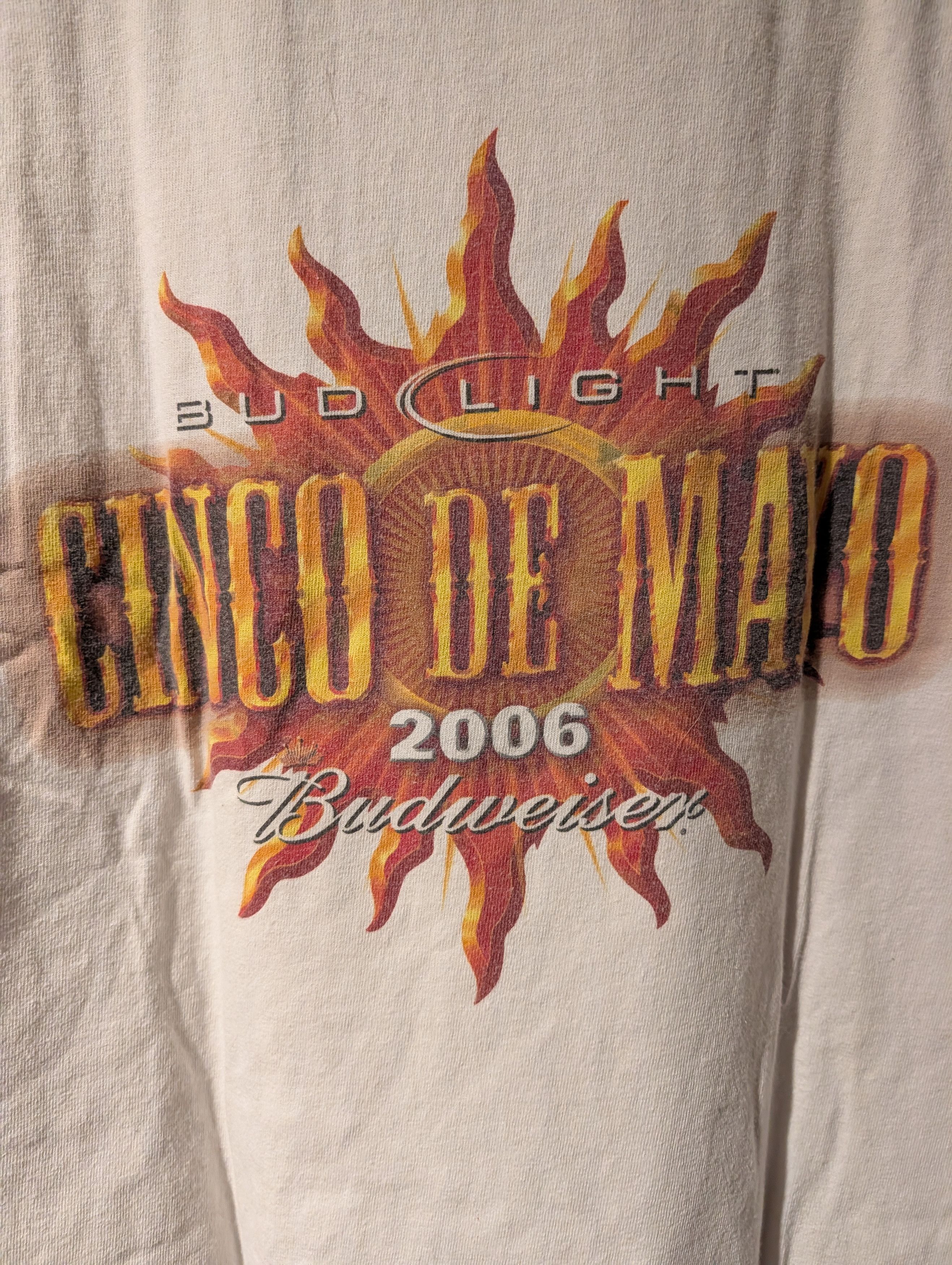 Budweiser Vintage 2006 Bud Light Cinco De Mayo Beer Budweiser T-Shirt Size US XL / EU 56 / 4 - 2 Thumbnail