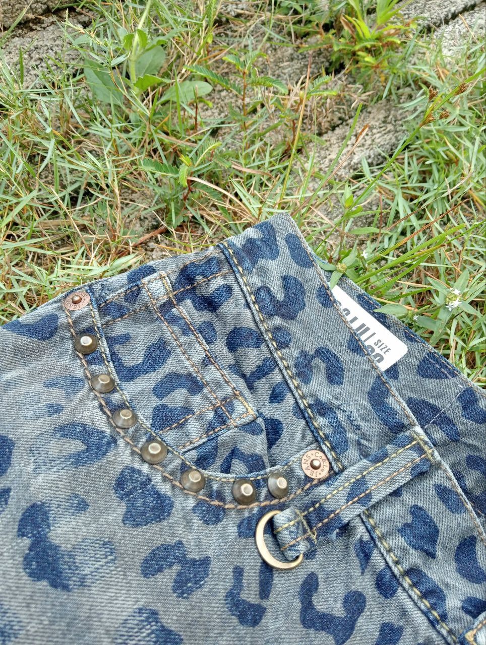 Japanese Brand Vintage CoAndLu Japan Leopard Jeans Size US 28 / EU 44 - 5 Thumbnail