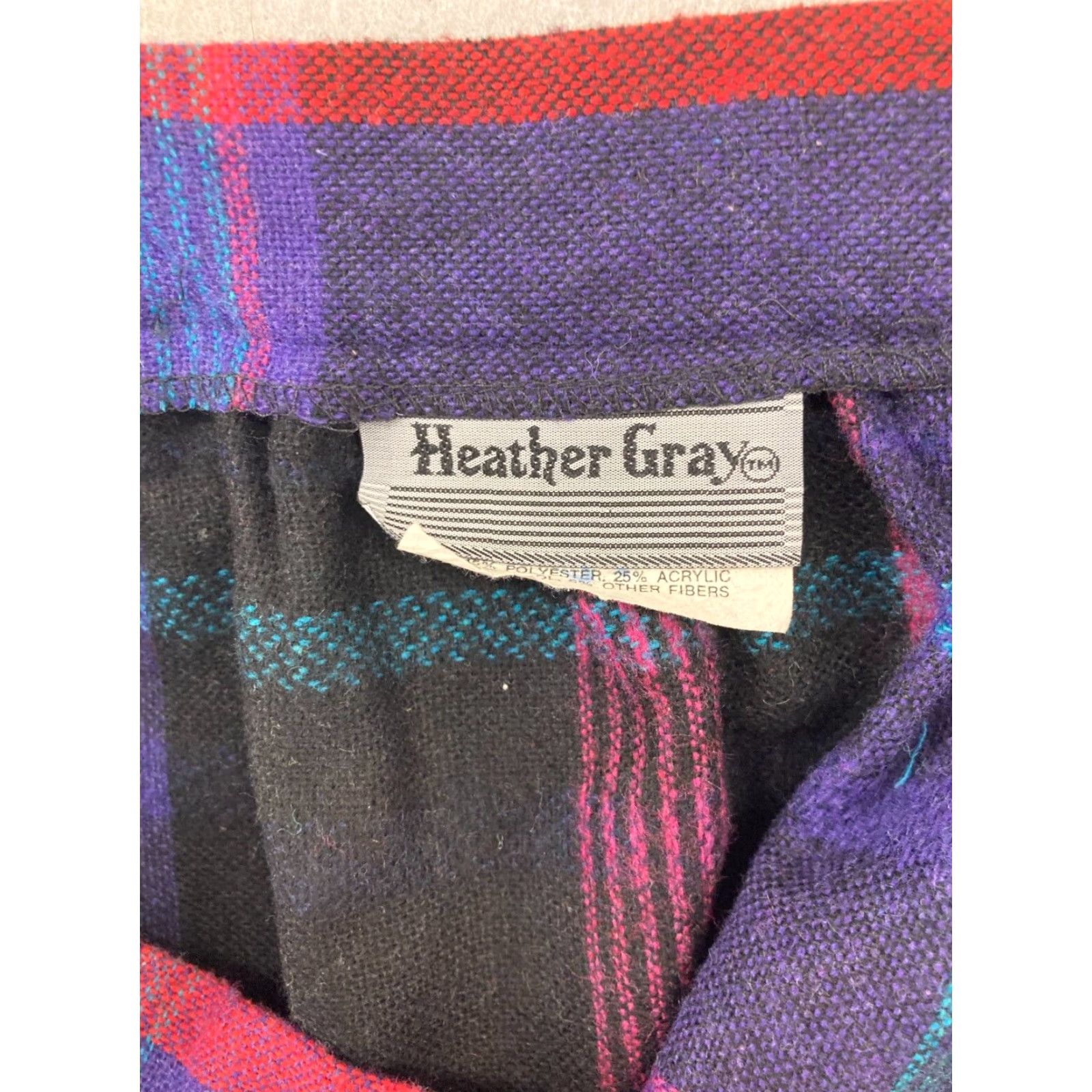 Vintage Heather Gray Skirt 34 Vintage No Wool Plaid 80s 90s Preppy Knee Length Womens Dressy Casual Business Zip Dry Clean Only United States Made Size 24" / US 00 / IT 34 - 6 Thumbnail