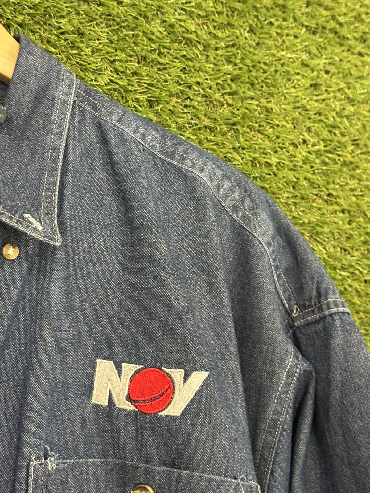 Vintage NOV Denim Short Sleeve Work Shirt Oil Energy Jean XL Size US XL / EU 56 / 4 - 4 Thumbnail
