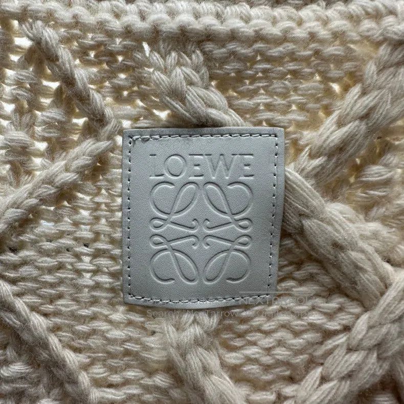 Loewe Loewe Contrast color logo leather patch wool knitted long Size XS / US 0-2 / IT 36-38 - 6 Thumbnail