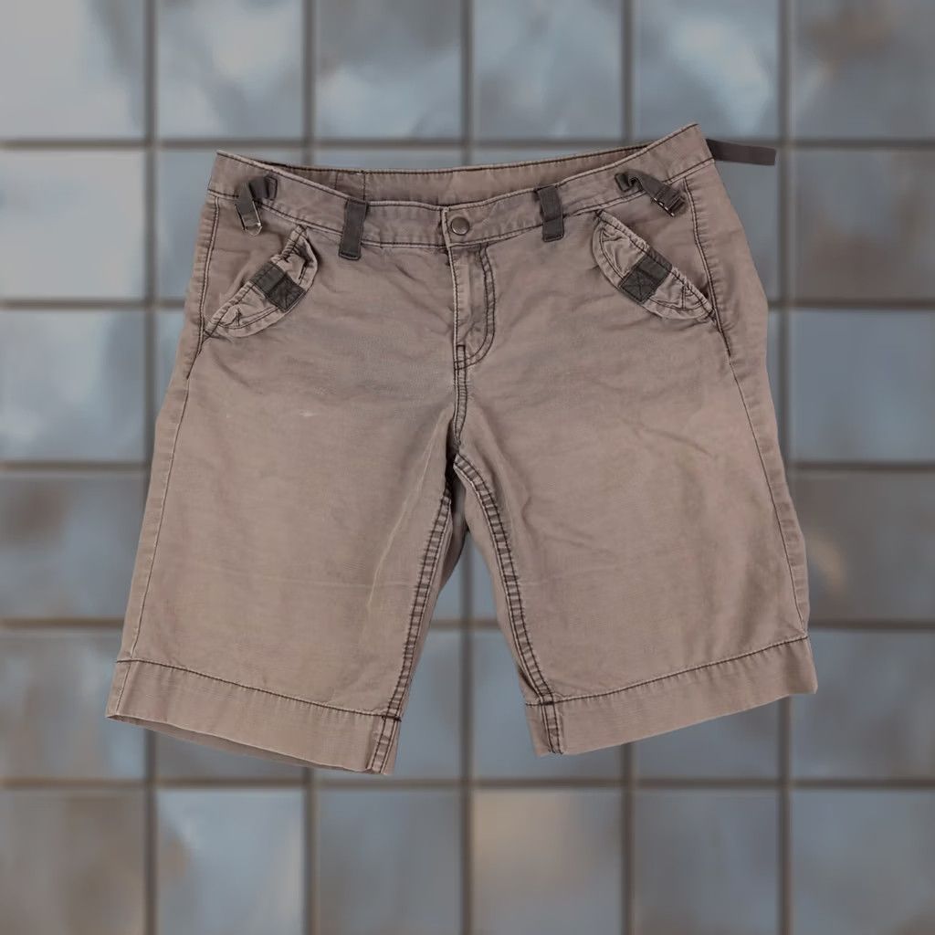 Lucky Brand Luck Brand Shorts Mens 30 Gray Canvas Buckle Grunge Y2K Bermuda Front Flat Front Size US 30 / EU 46 - 1 Thumbnail