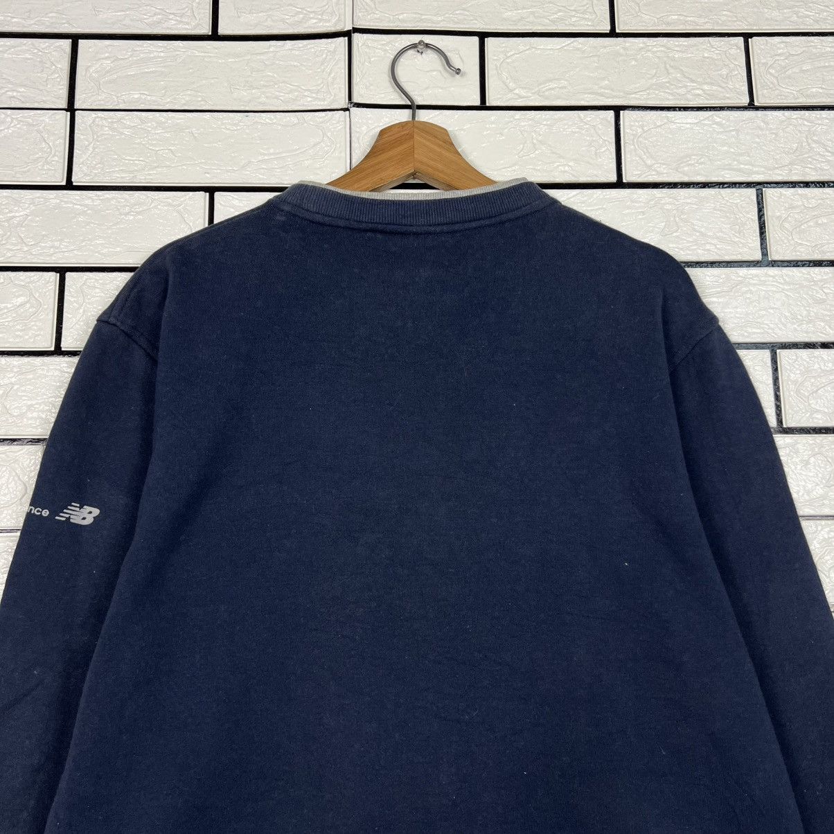 New Balance NEW BALANCE Big Logo Crewneck Sweatshirt #3968-C181 Size US L / EU 52-54 / 3 - 13 Thumbnail