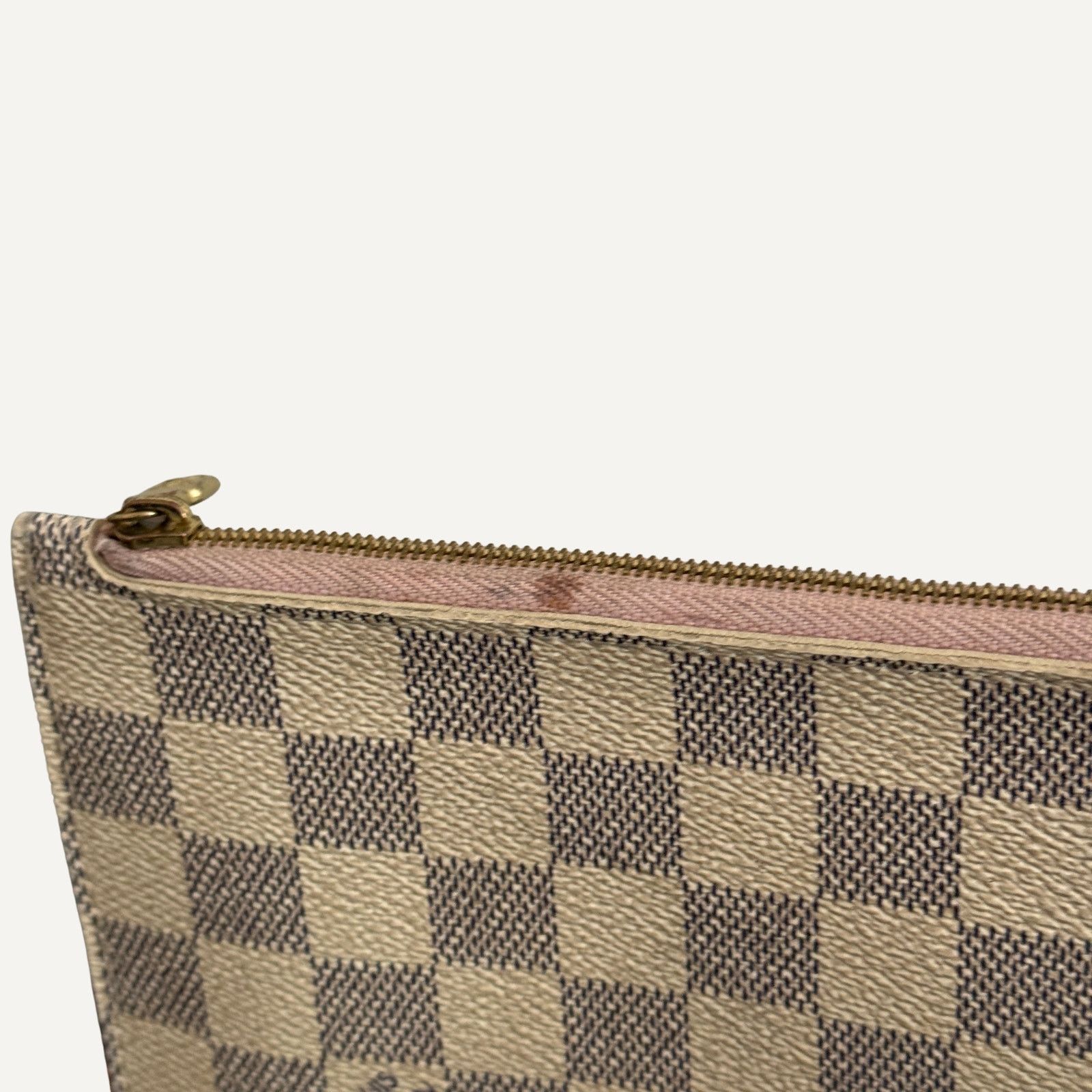 Louis Vuitton Louis Vuitton Neverfull Pochette Damier Azur Wristlet Size ONE SIZE - 3 Thumbnail
