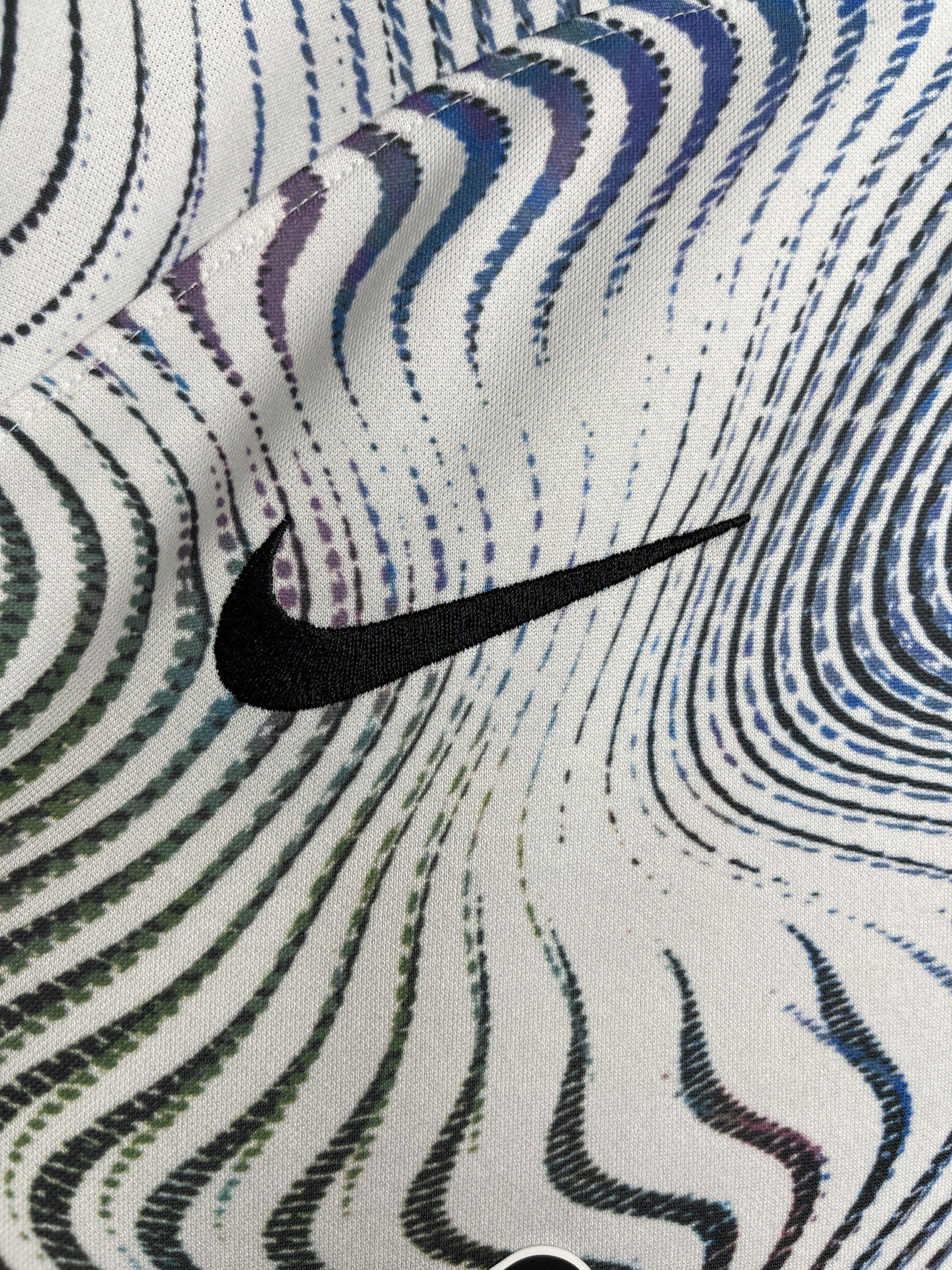 Nike Nike Liverpool 2022/2023 Away Football Shirt Soccer Jersey Size US L / EU 52-54 / 3 - 6 Thumbnail