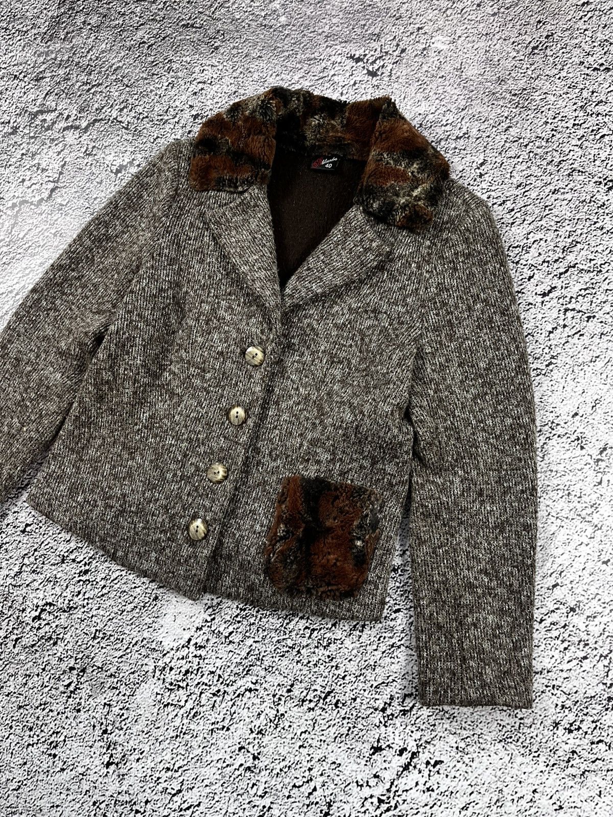 Vintage Vintage Cashmere retro cardigan jacket size 40 Size S / US 4 / IT 40 - 4 Thumbnail