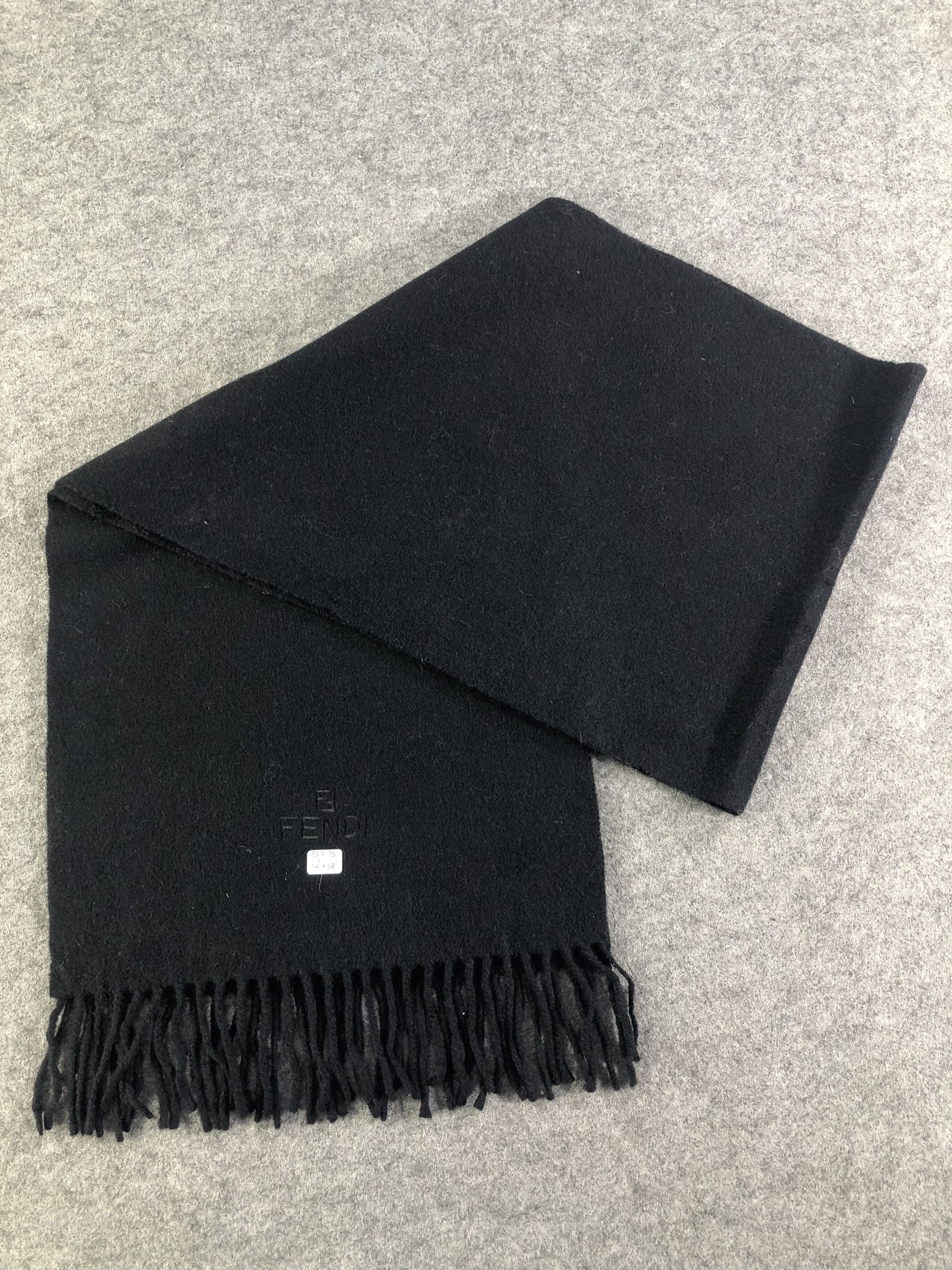Vintage Fendi Plain Scarf / Muffler / Neckwear Size ONE SIZE - 5 Thumbnail