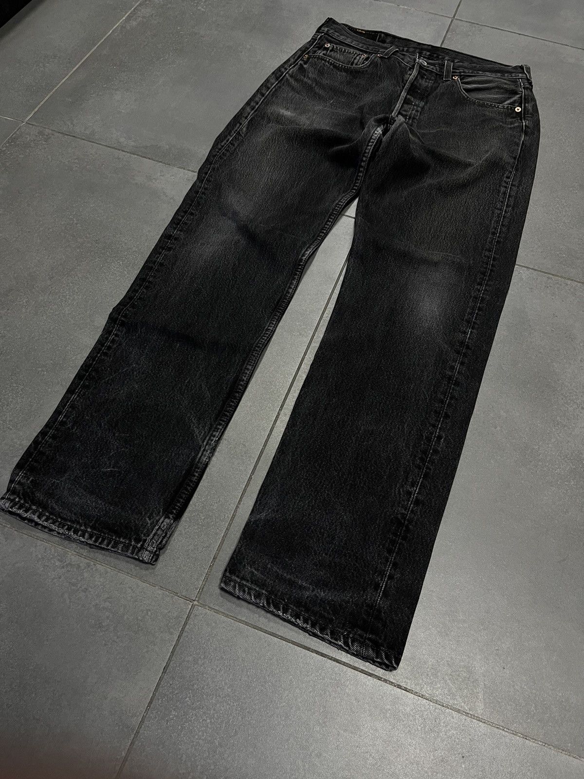 Levi's × Vintage Vintage Black Faded Denim Jeans Levi’s 501 Size US 32 / EU 48 - 7 Thumbnail