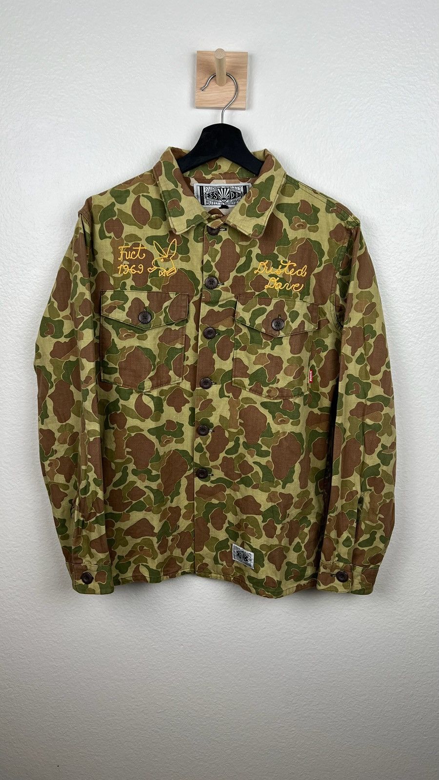 FUCT Fuct Camo Button Up Shirt Size US S / EU 44-46 / 1 - 1 Thumbnail