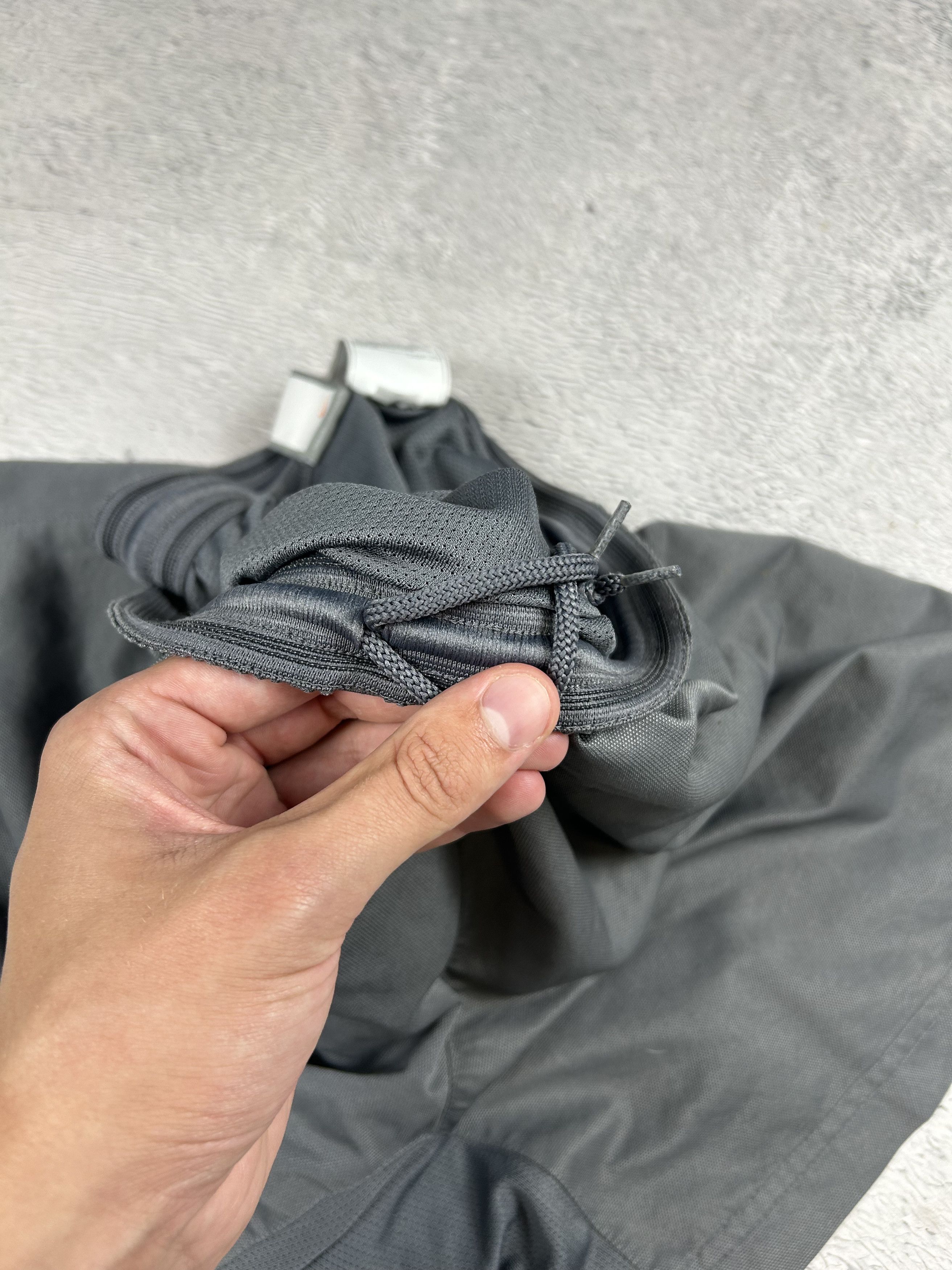 Nike × Nike ACG × Vintage Vintage Nike Nylon shorts Parachute Streetwear Drill Size US 36 / EU 52 - 7 Thumbnail