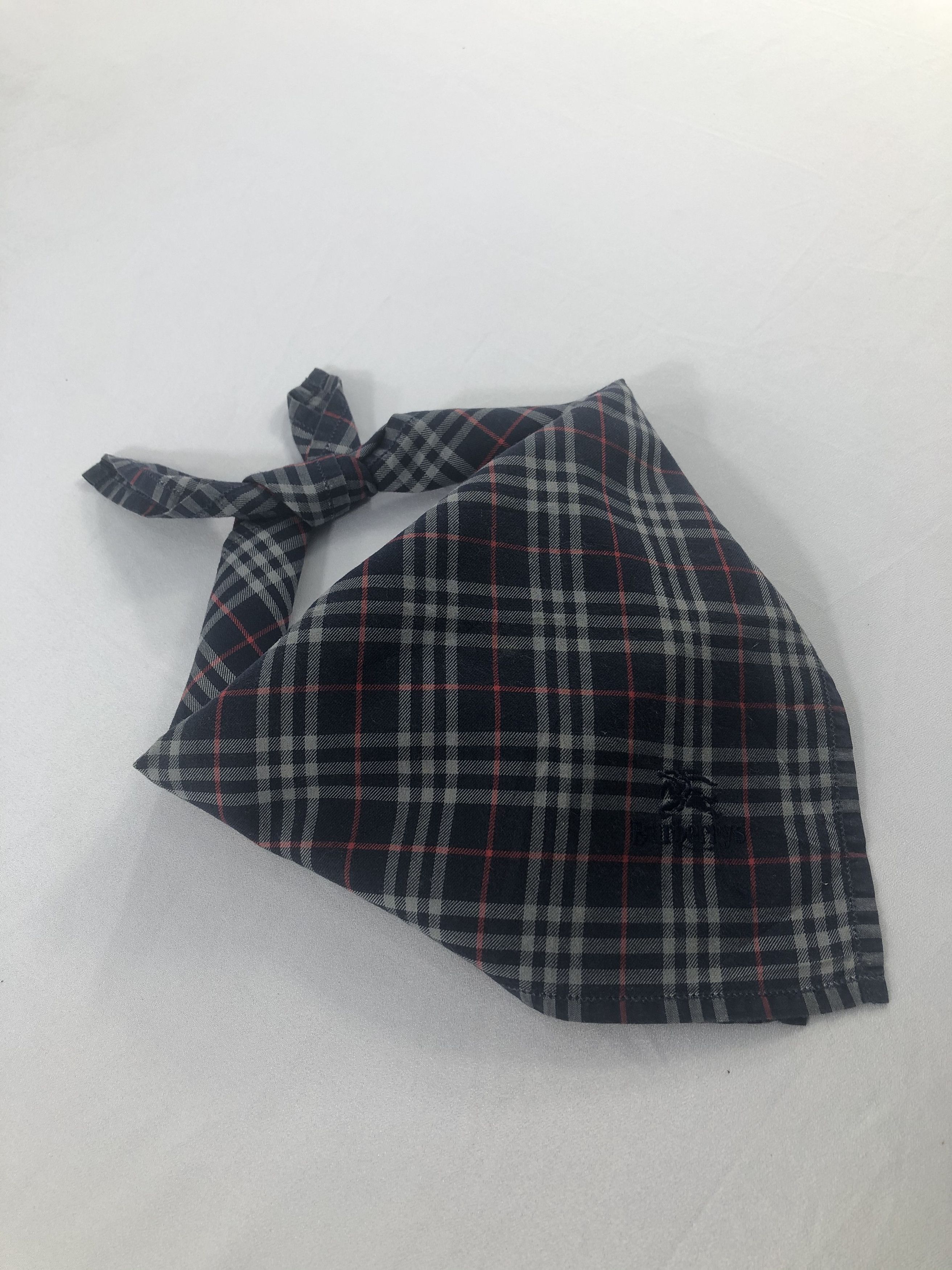 Burberry Burberry Handkerchief / Bandana / Neckerchief Size ONE SIZE - 2 Thumbnail