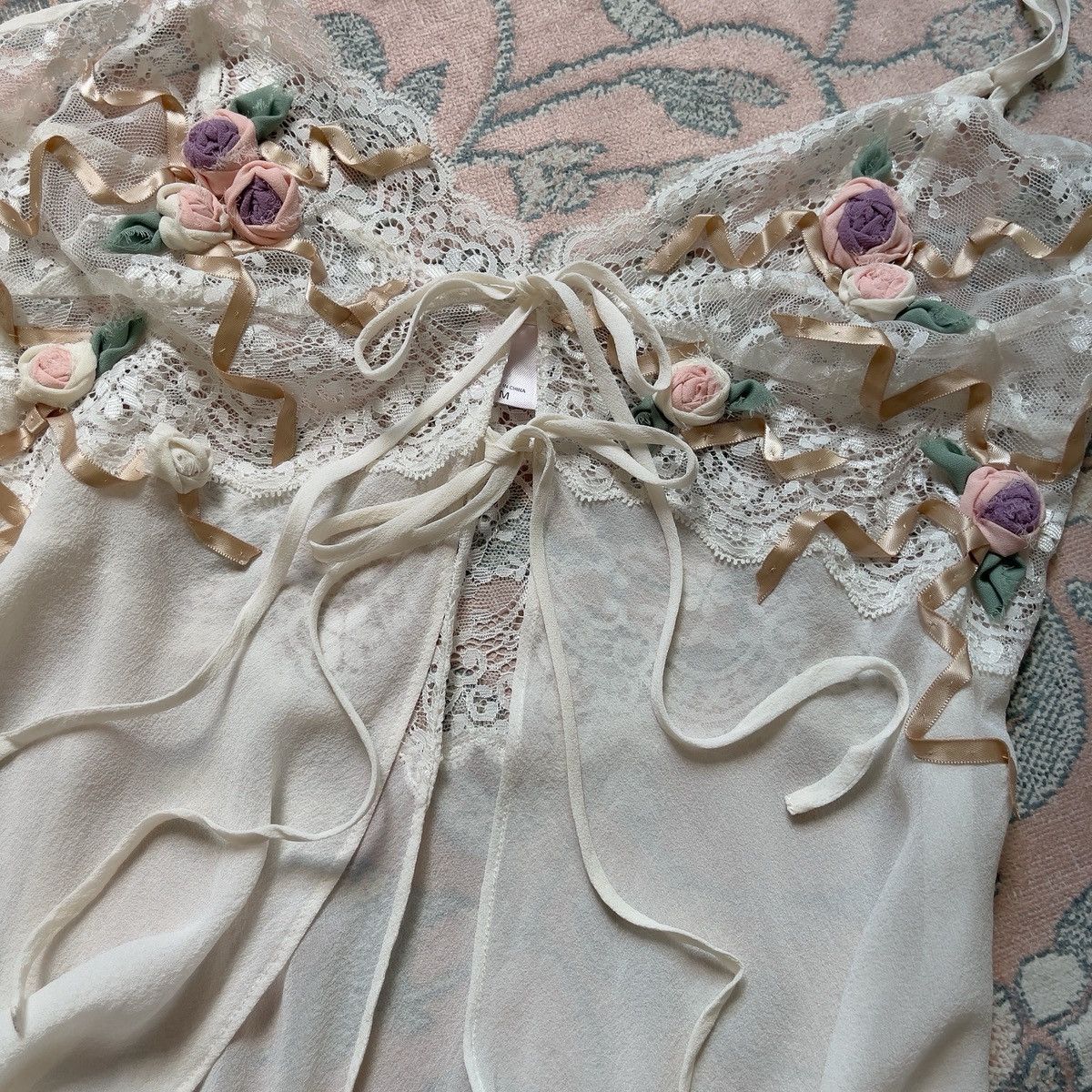 Victoria's Secret Victoria’s Secret Ivory Silk Chiffon Camisole (M) Size M / US 6-8 / IT 42-44 - 11 Thumbnail