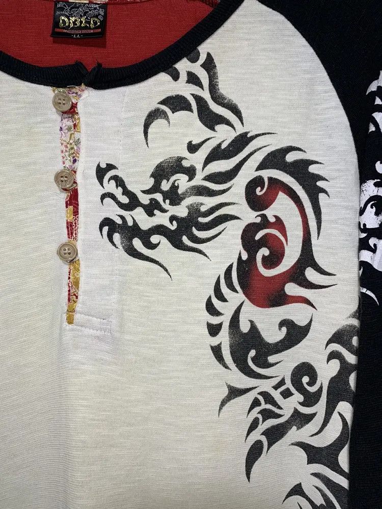 Vintage 2000s DBLD JAPAN tribal dragon tatto sukajan longsleeve Size US L / EU 52-54 / 3 - 4 Thumbnail