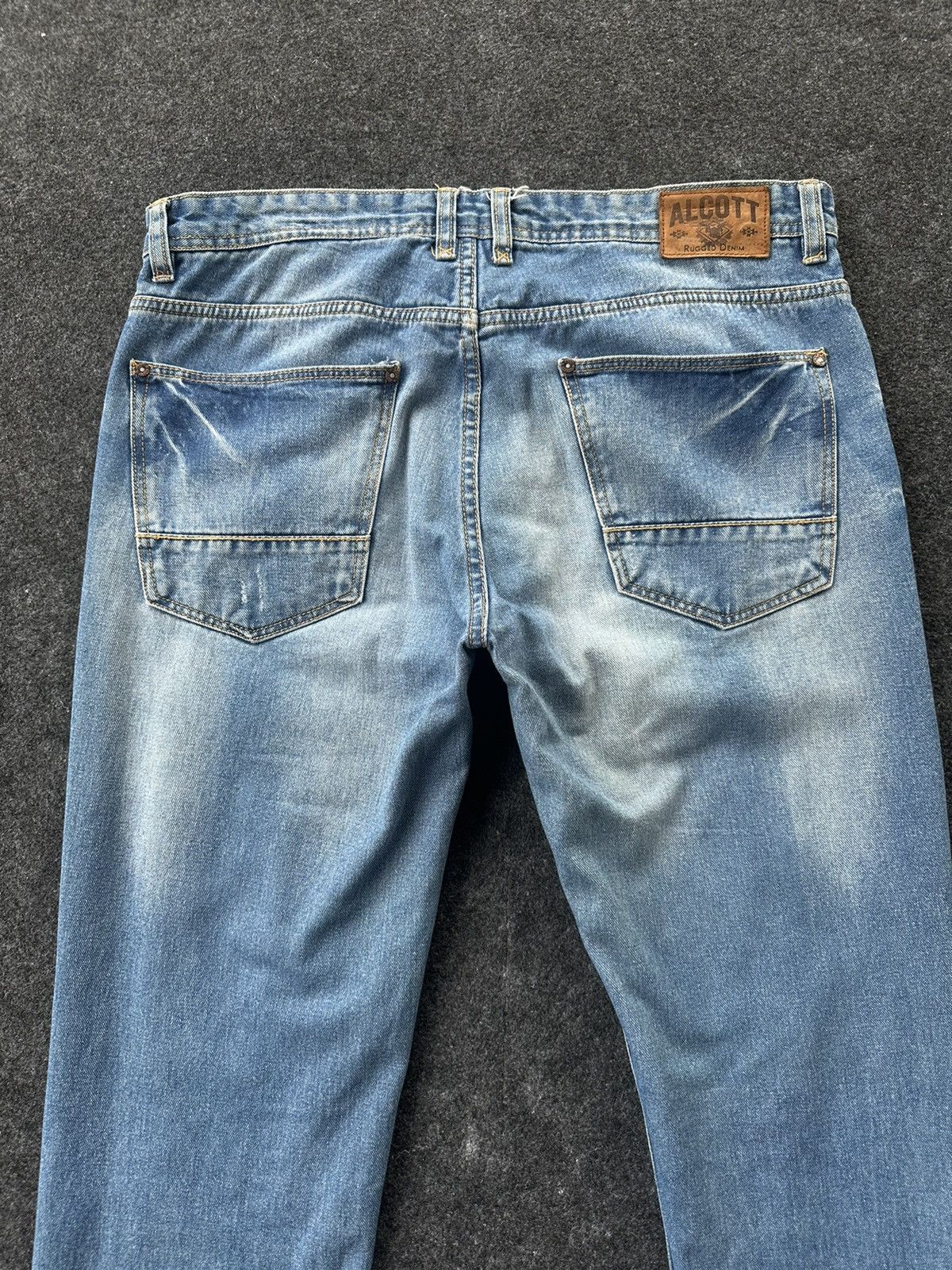 Japanese Brand Alcott Rugged Denim Distressed Washed Denim D105 Size US 34 / EU 50 - 4 Thumbnail