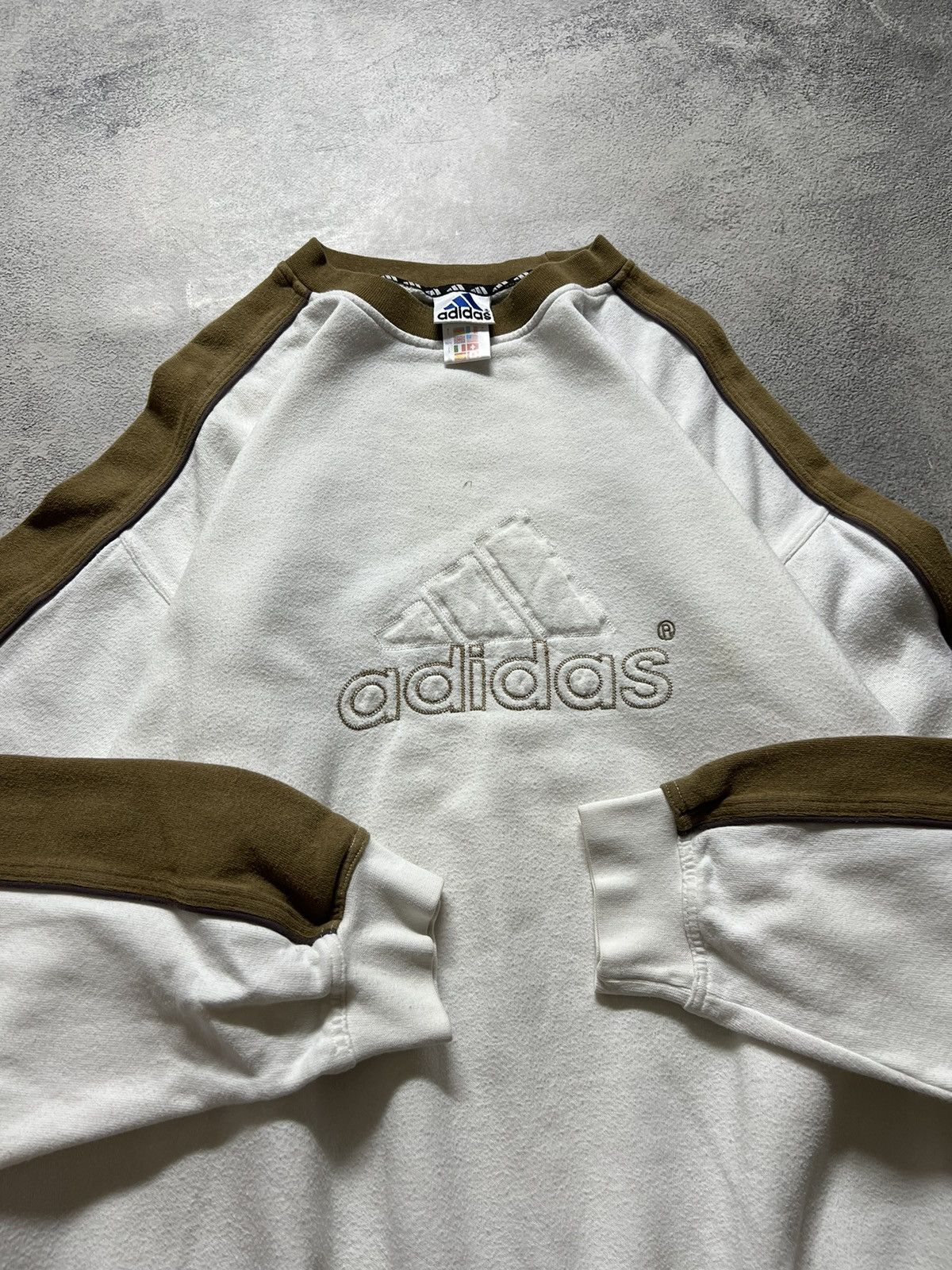 Adidas × Vintage Vintage Y2k Adidas🤍 3D Spellout Big Logo Sweatshirt 90’s Size US XL / EU 56 / 4 - 3 Thumbnail
